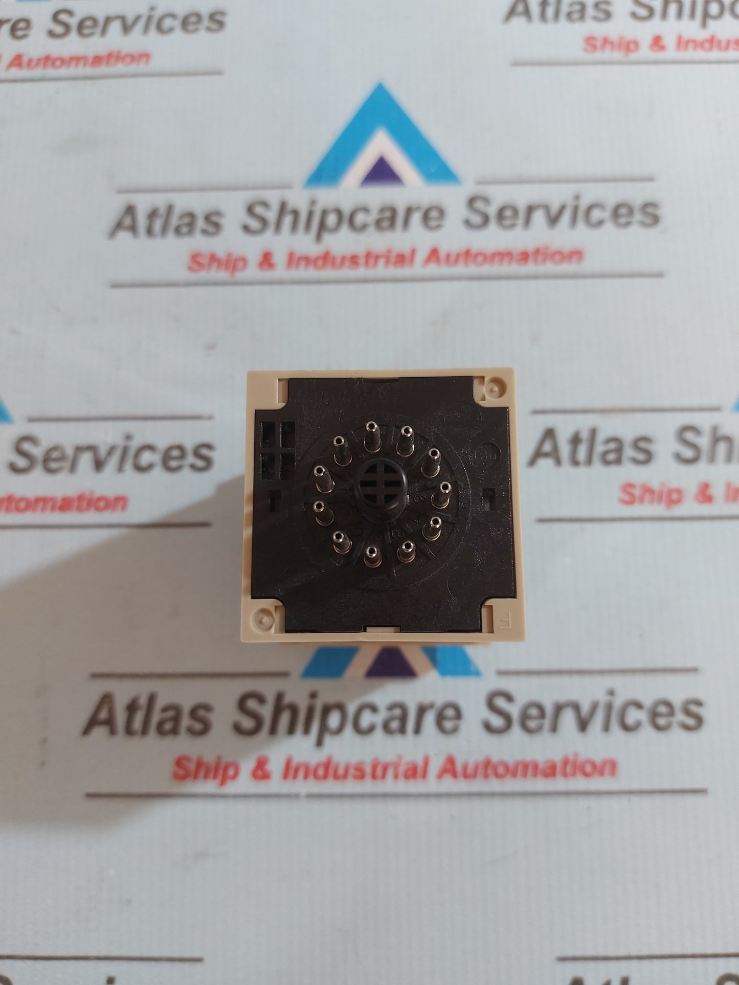 OMRON H3CR-A TIMER RELAY 0.05s-300h