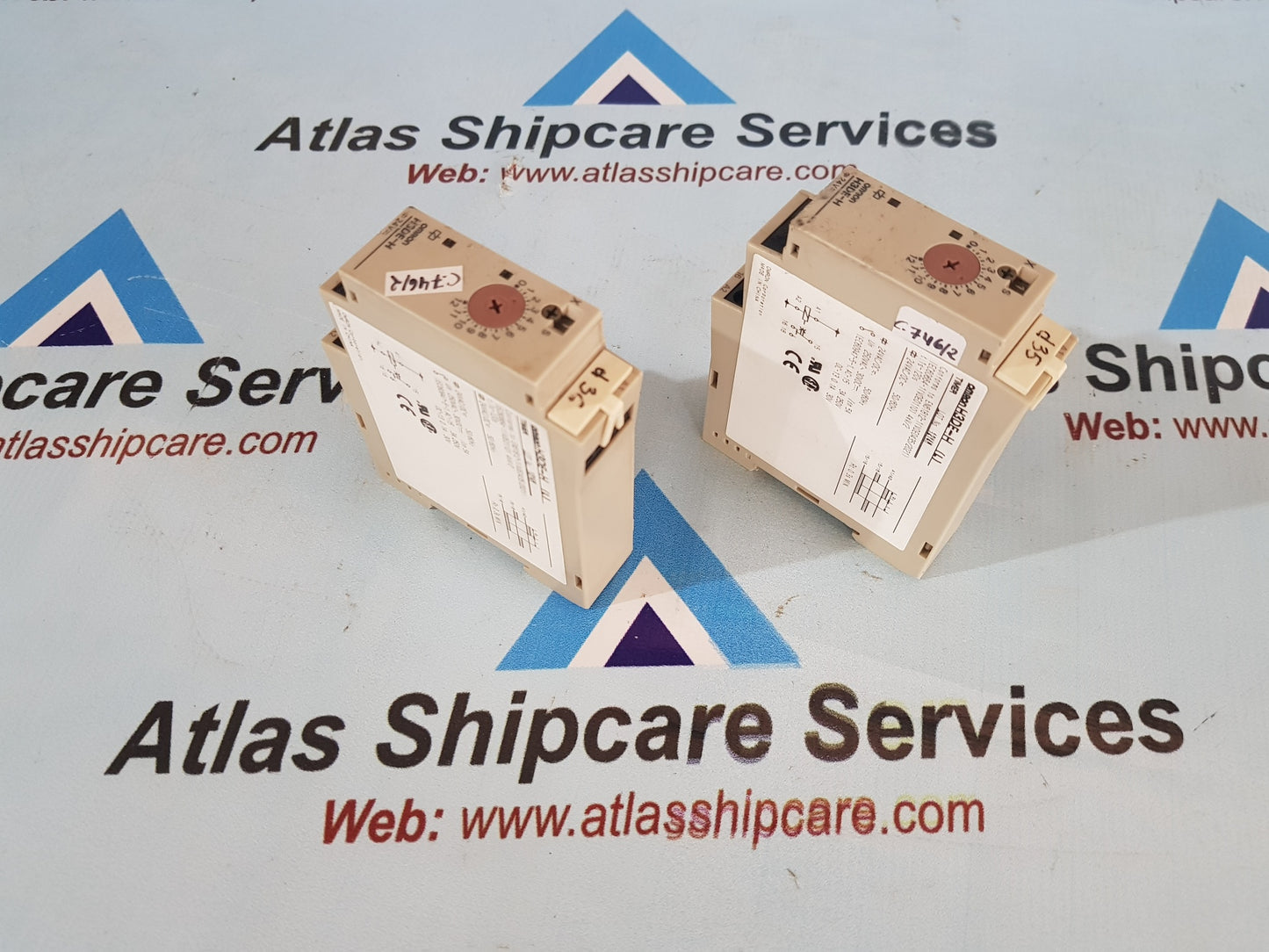 OMRON H3DE-H TIMER RELAY