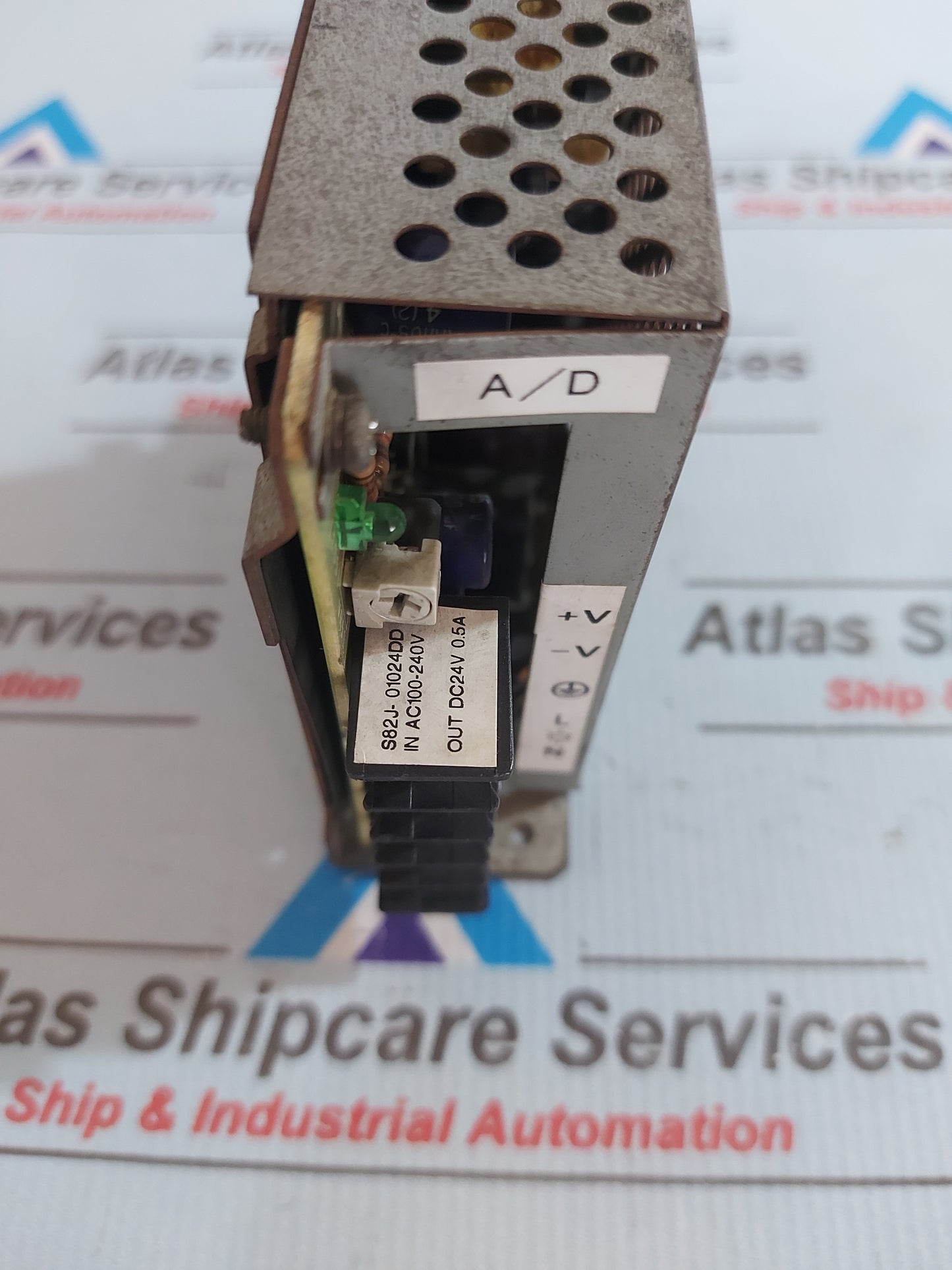 OMRON S82J-01024DD POWER SUPPLY DC24V 0.5A