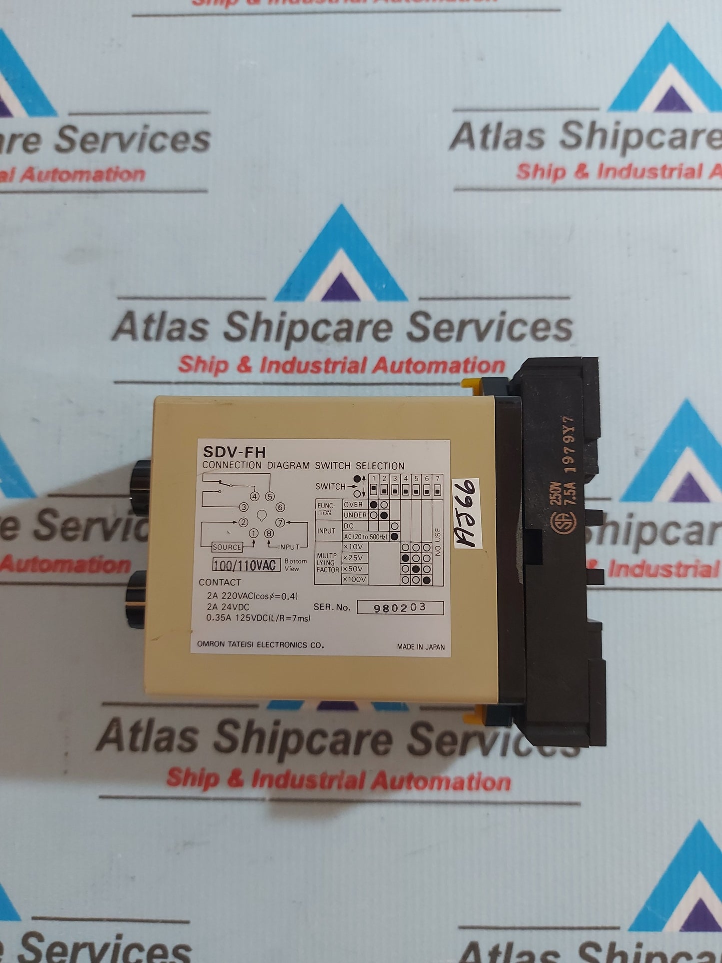 OMRON SDV-FH6 VOLTAGE SENSOR WITH BASE