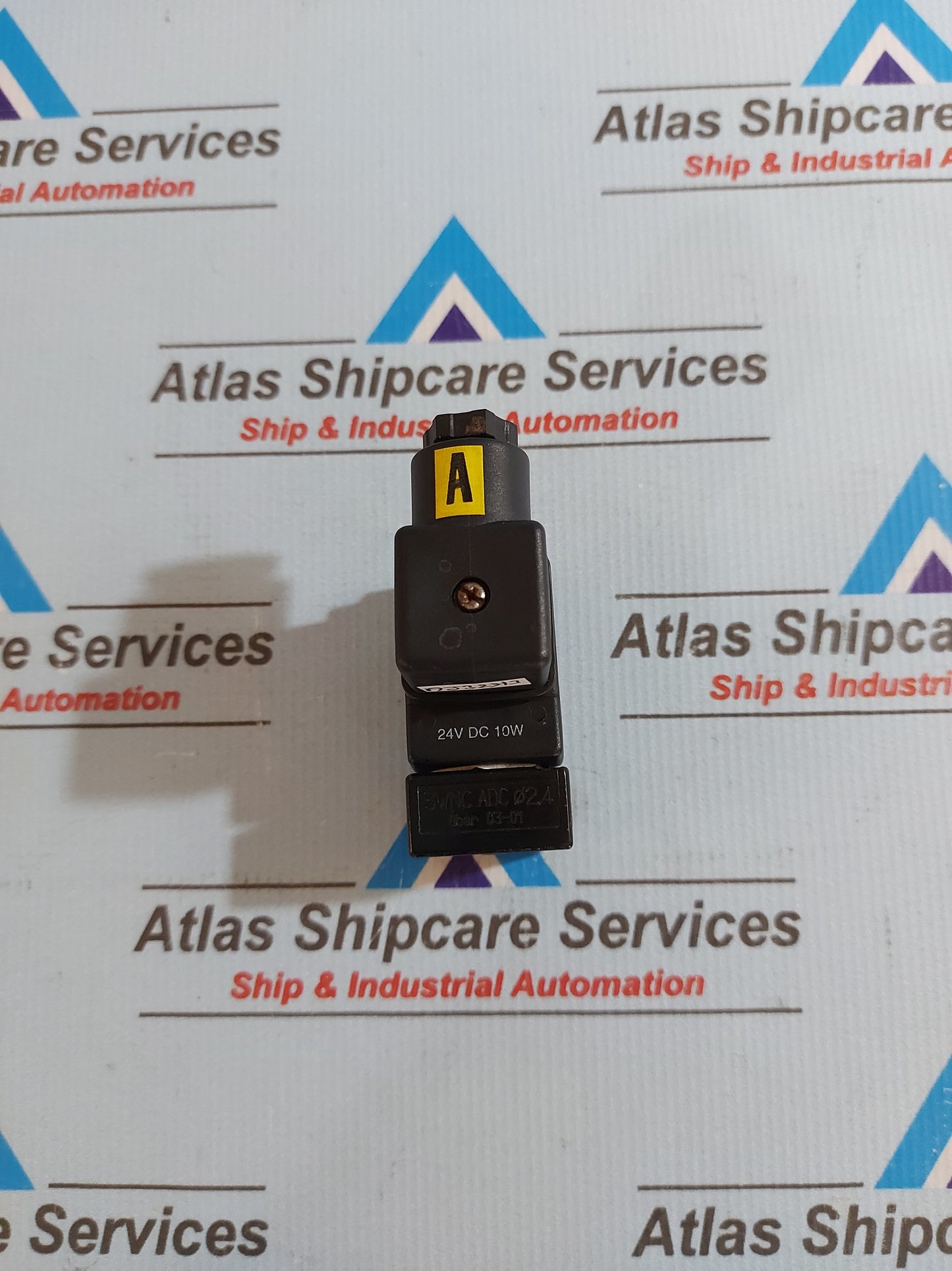 PARKER 3WNC ADC 2.4 8 BAR 03-01 THREE WAY SOLENOID VALVE