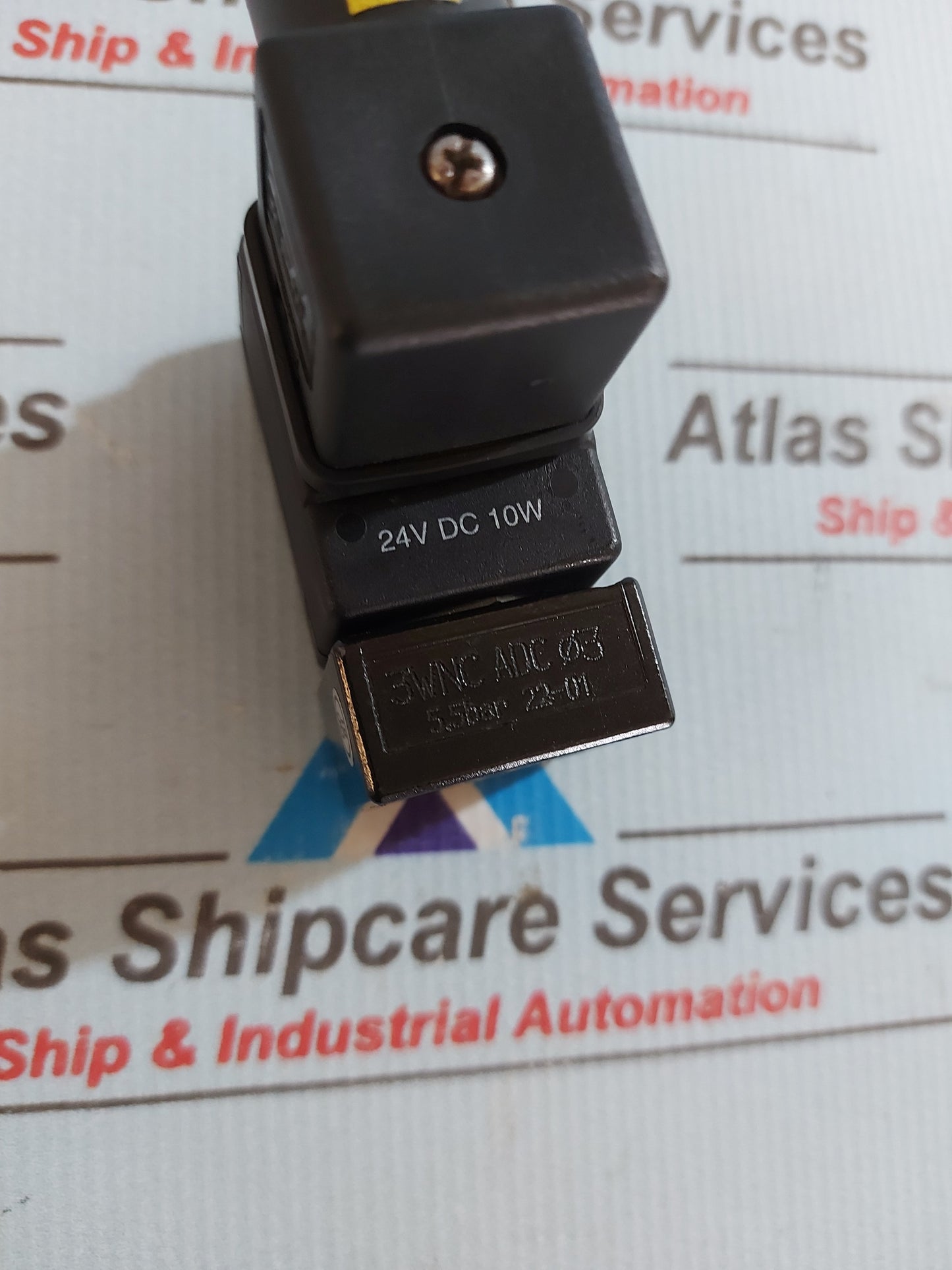 PARKER 3WNC ADC 3 5.5 BAR 03-01 THREE WAY SOLENOID VALVE