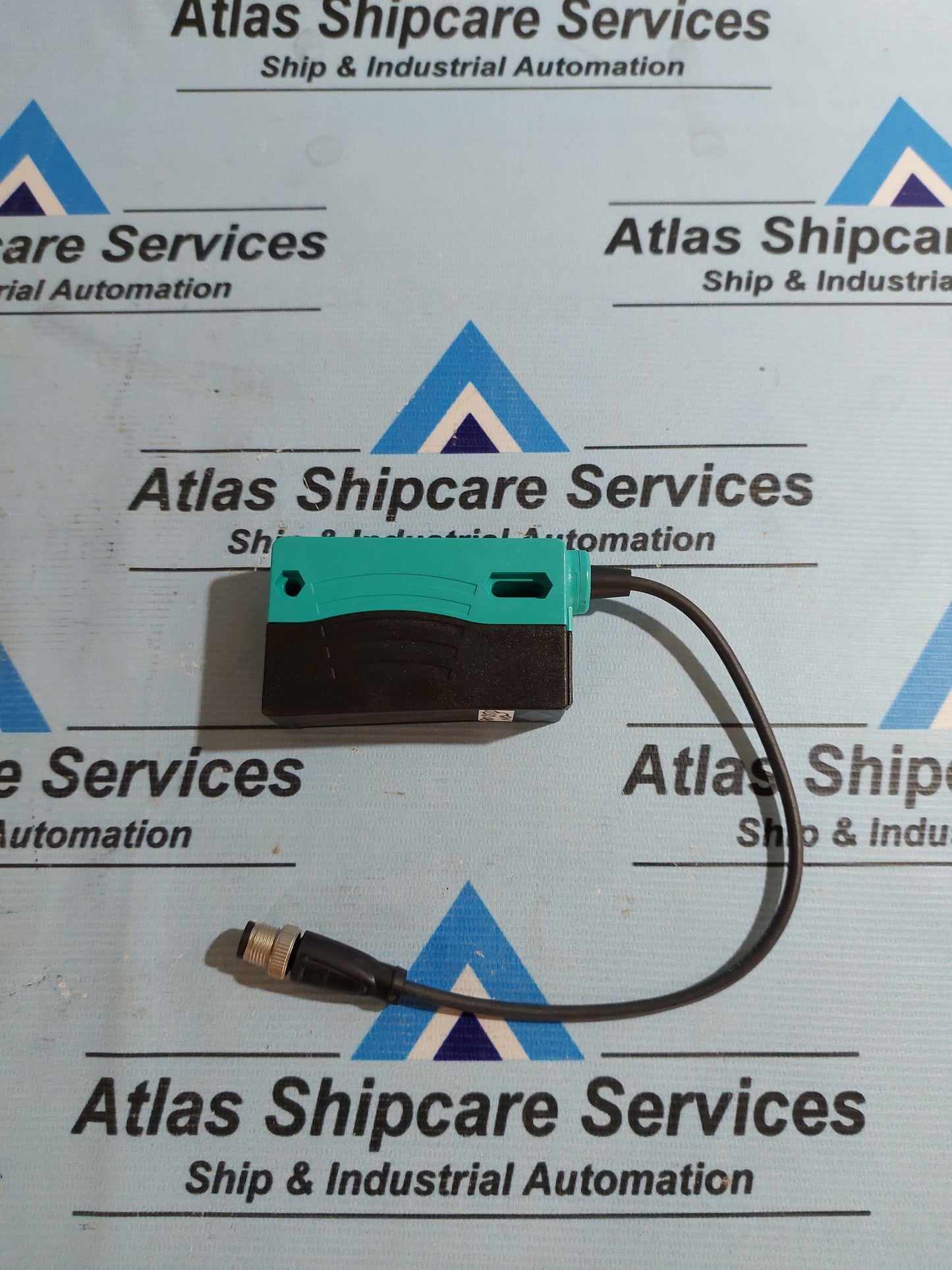 PEPPERL+FUCHS LV28-F1-3057/35/47/115b THRU-BEAM SENSOR