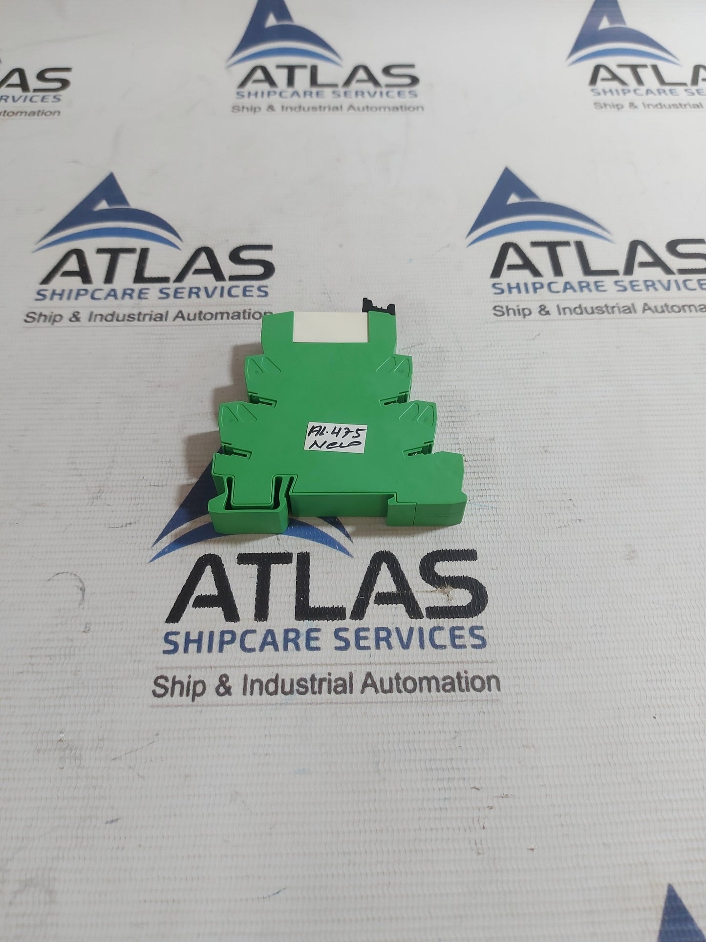 PHOENIX CONTACT PLC-BPT-24UC/21-21 POWER RELAY WITH RELAY SOCKET 29 00 284