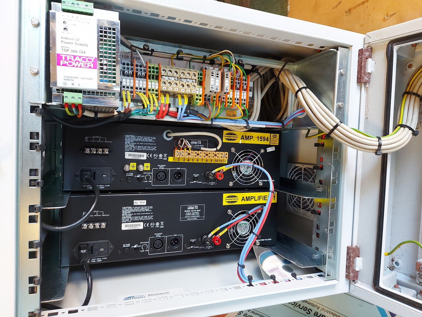 PHONTECH 6100 TELEPHONE EXCHANGE SYSTEM AG703