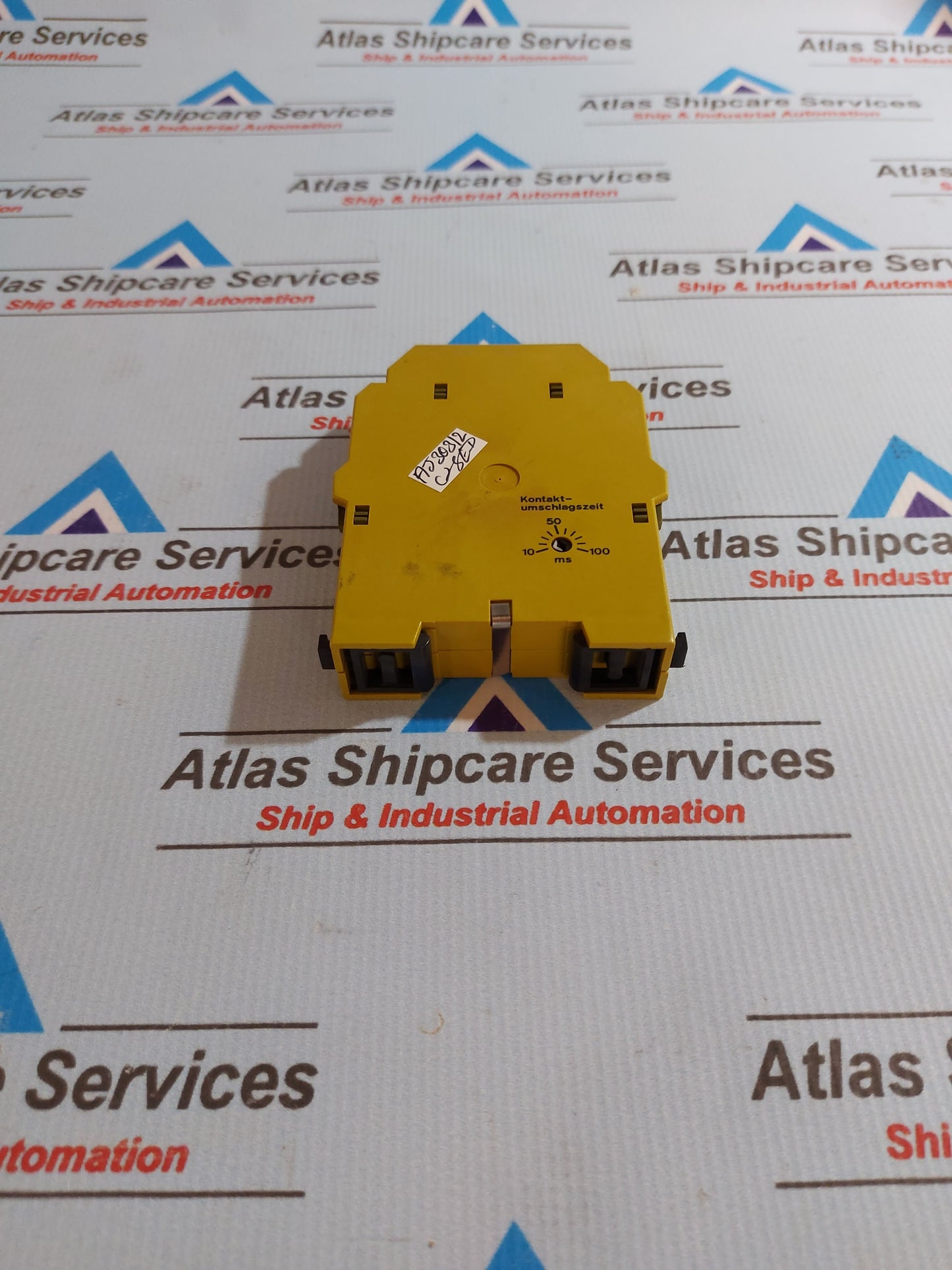 PILZ ZAUV/30/1UZ SAFETY RELAY 670115