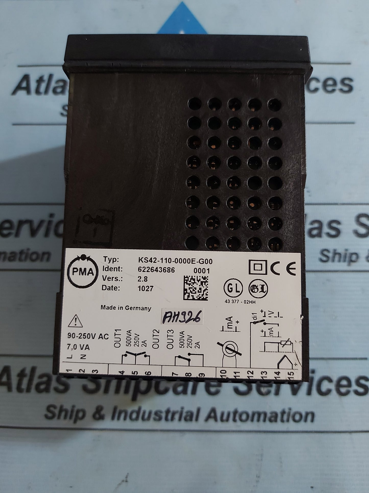 PMA KS 42-1 UNIVERSAL KS42-110-0000E-G00 TEMPERATURE CONTROLLER 90-250V AC