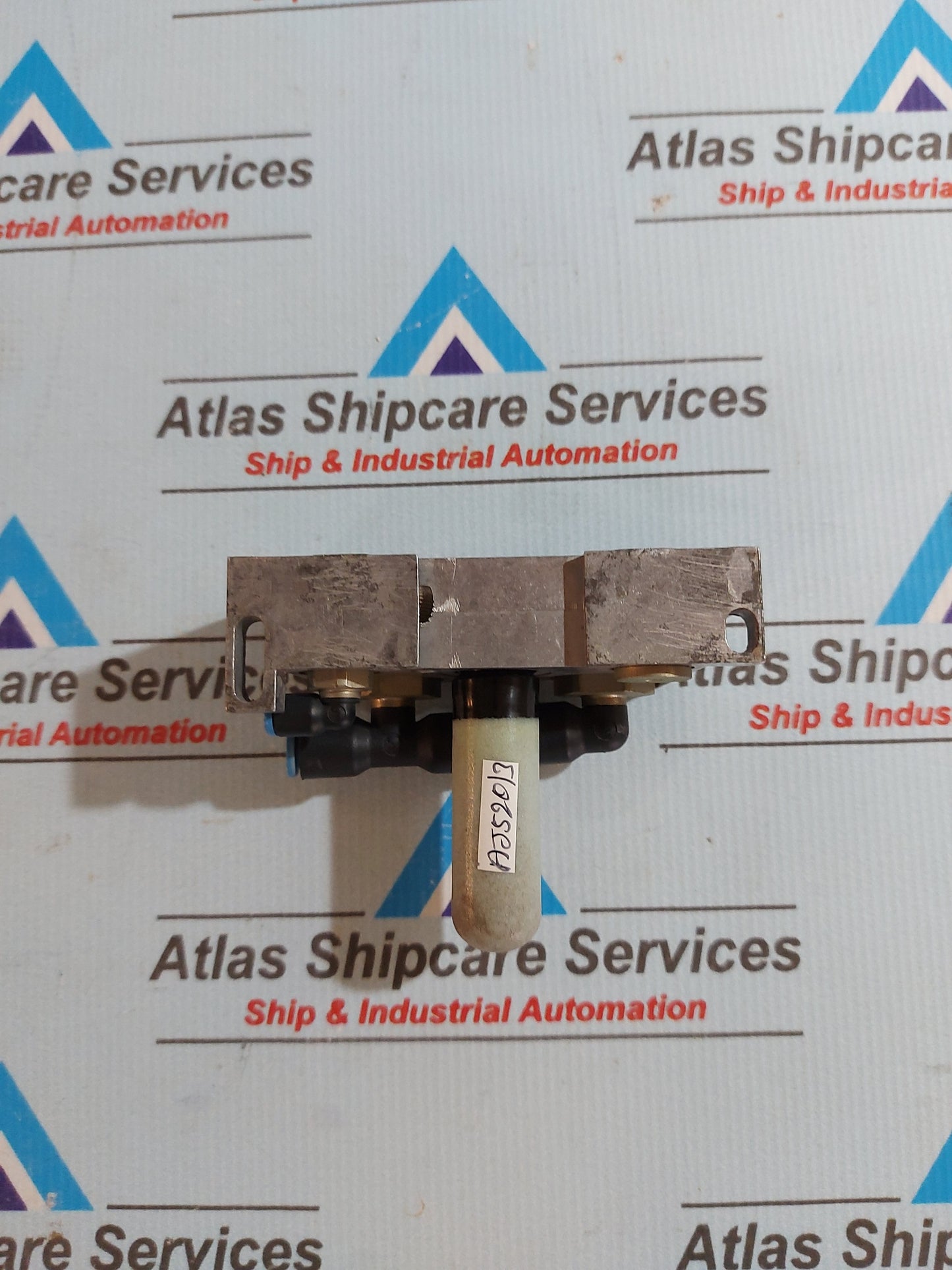 REXROTH 335 513 720 0 VALVE BASE