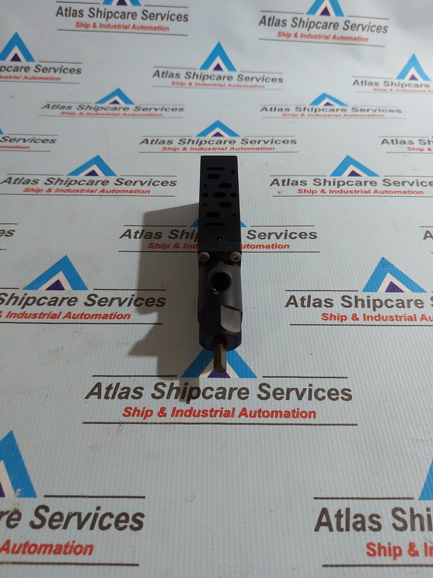 REXROTH 5750020500 VALVE WITHOUT PRESSURE GAUGE