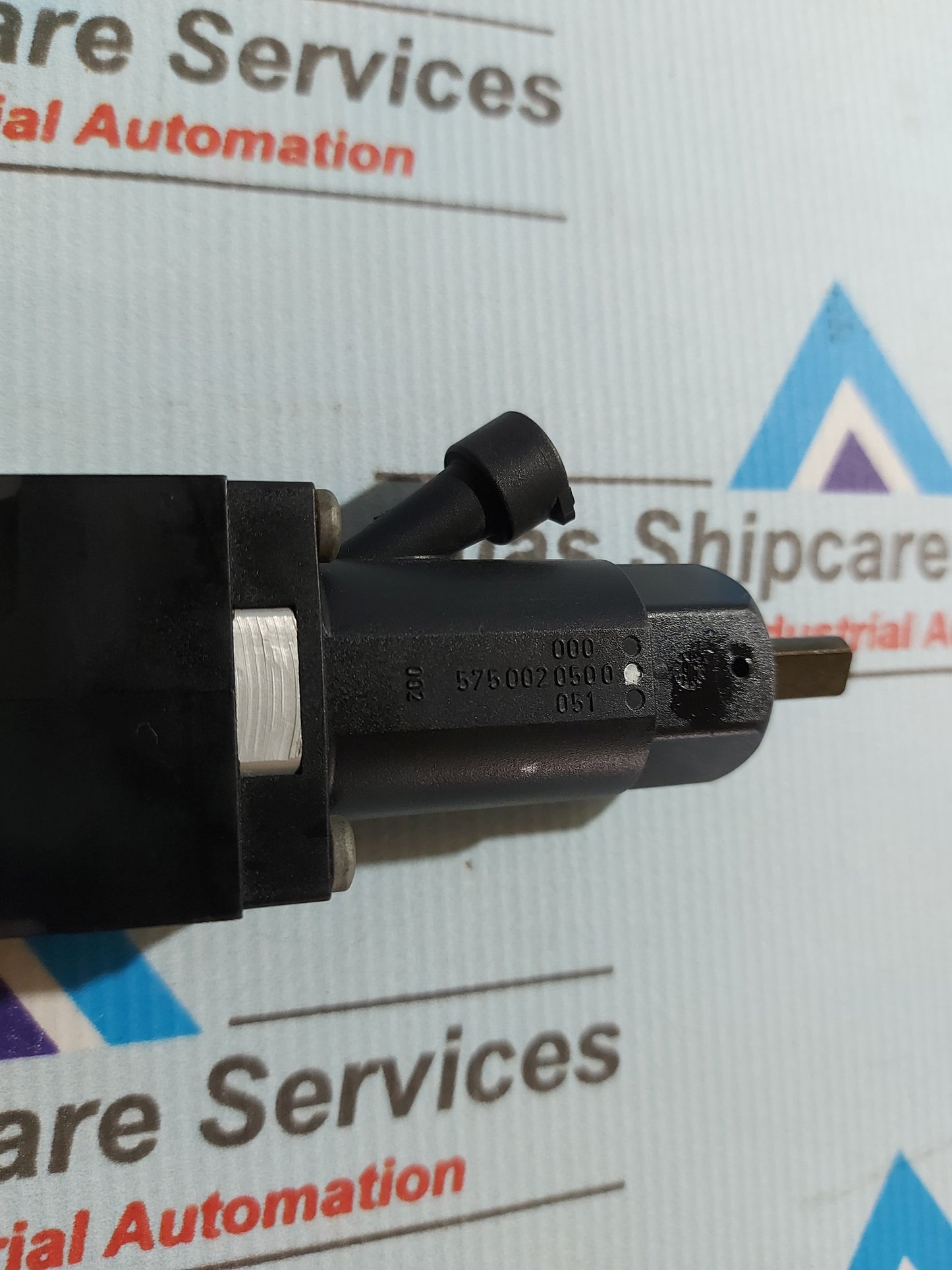 REXROTH 5750020500 VALVE WITHOUT PRESSURE GAUGE
