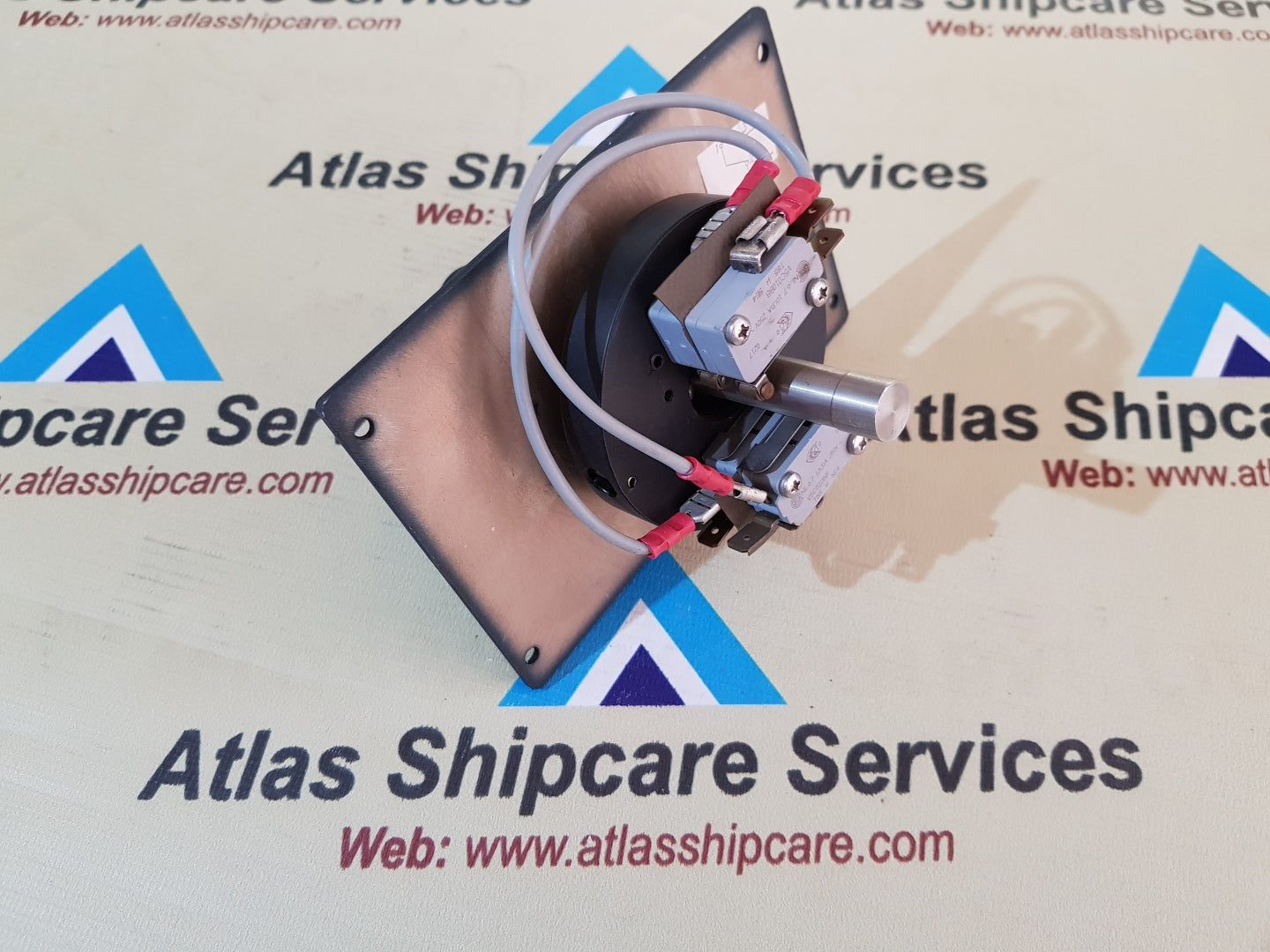 ROLLS-ROYCE MARINE CE02-01 STEERING GEAR