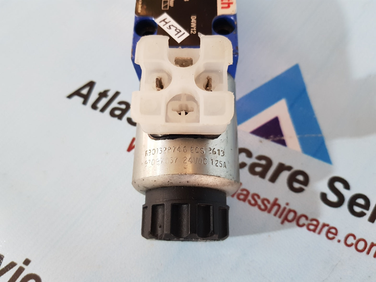 Rexroth R983031147 Direction Control Valve H591