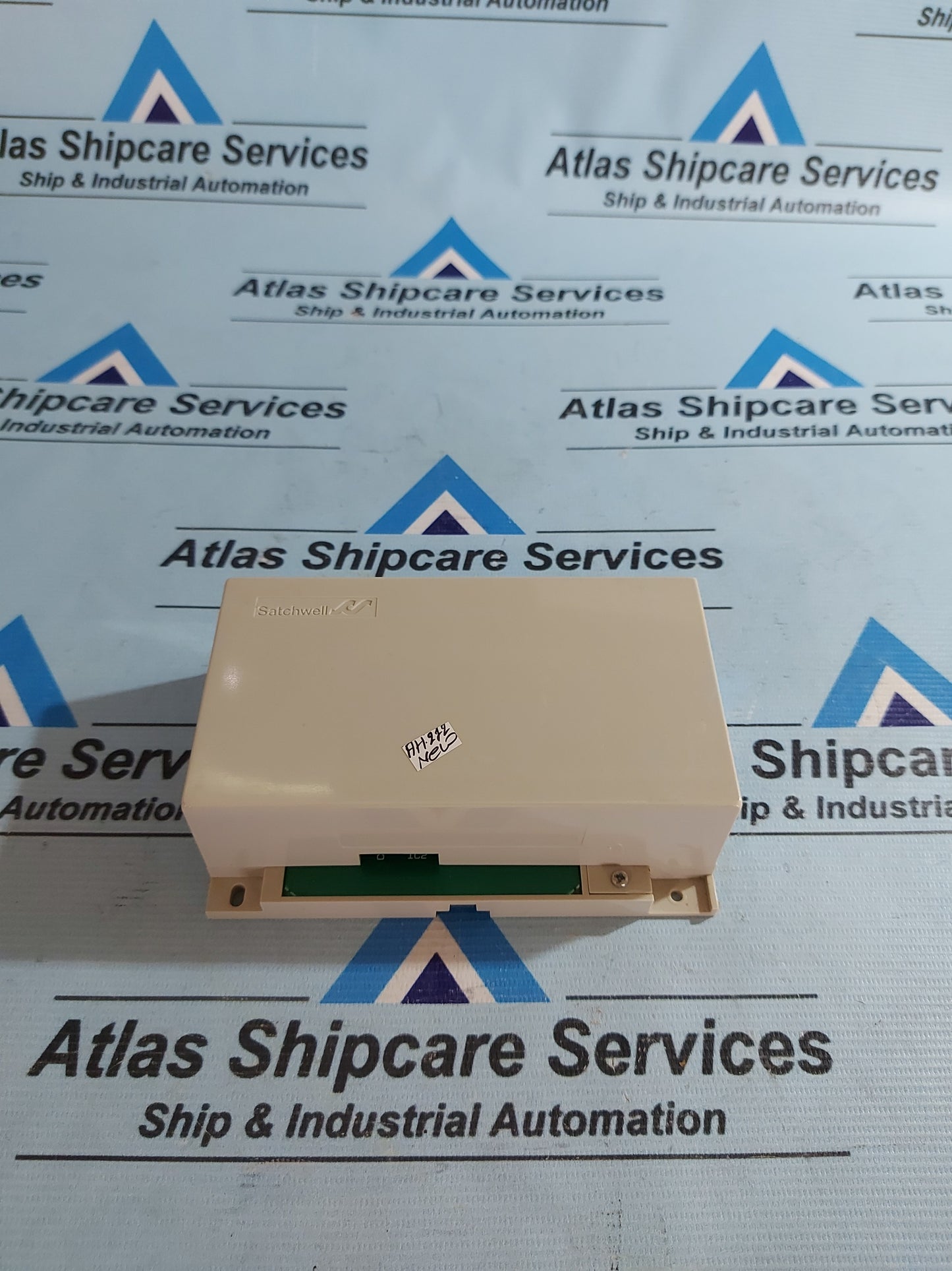 SATCHWELL CZU 3203 TEMPERATURE CONTROLLER