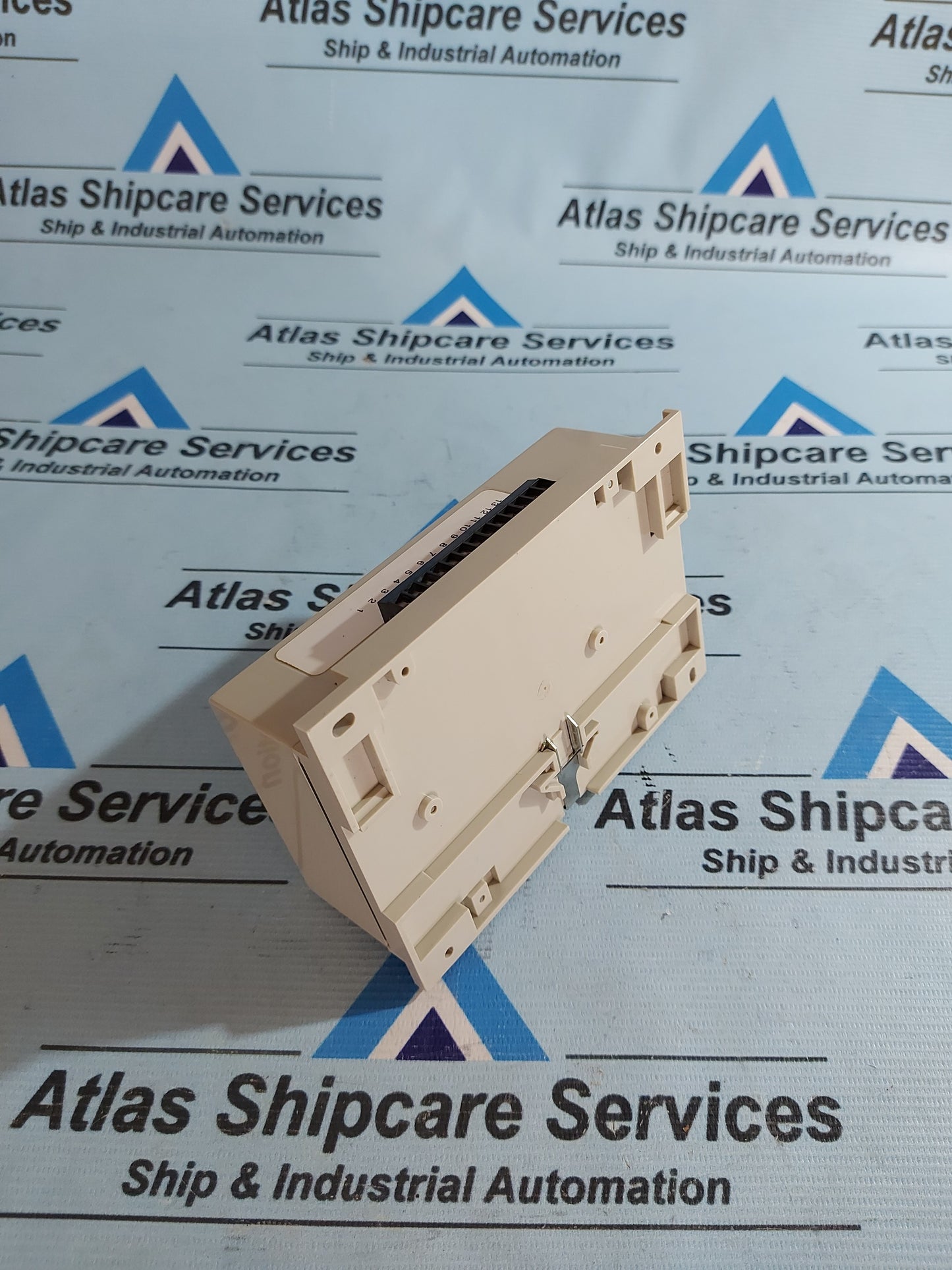 SATCHWELL CZU 3203 TEMPERATURE CONTROLLER
