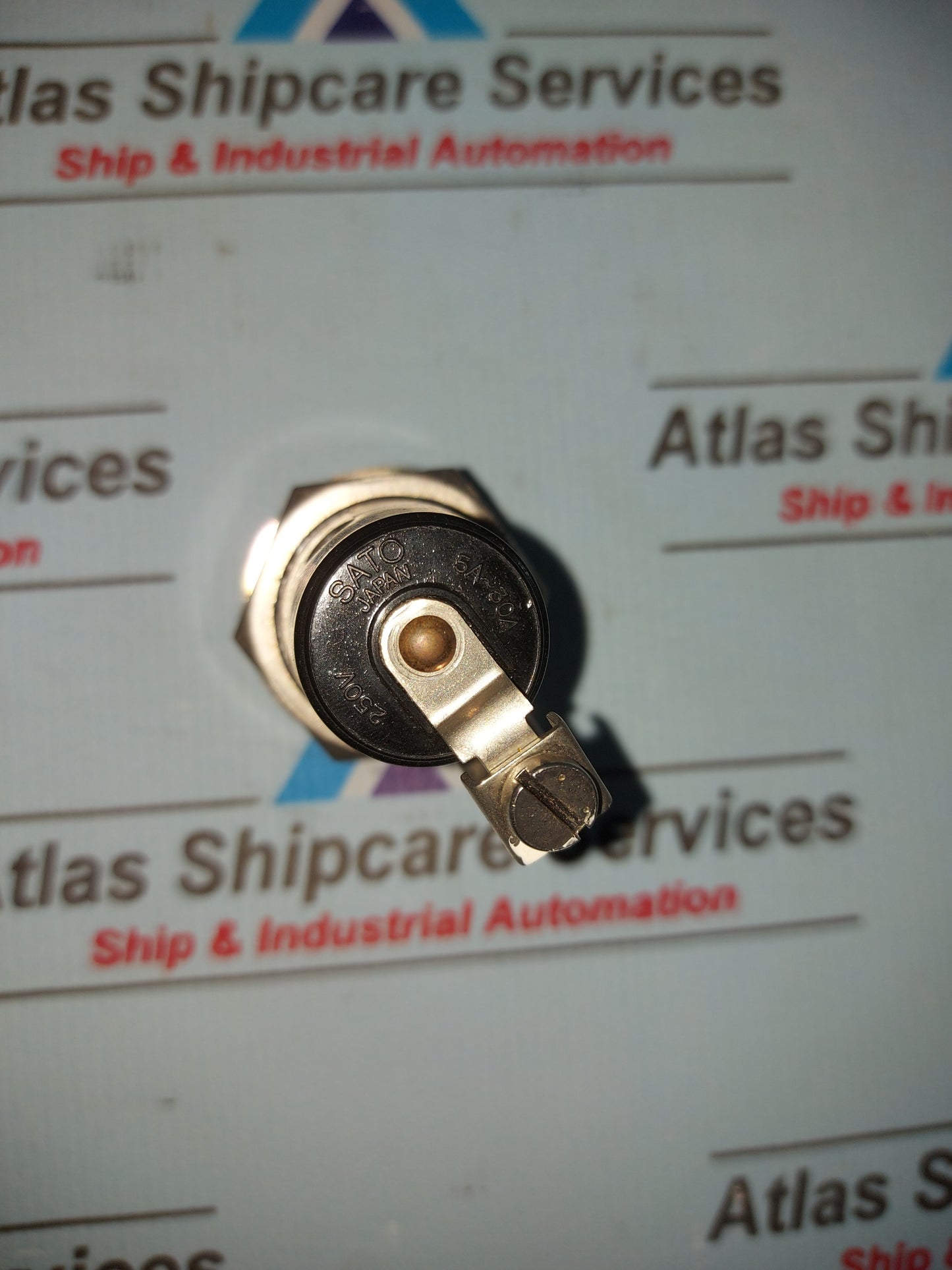 SATO 5A~30A FUSE HOLDER 250V
