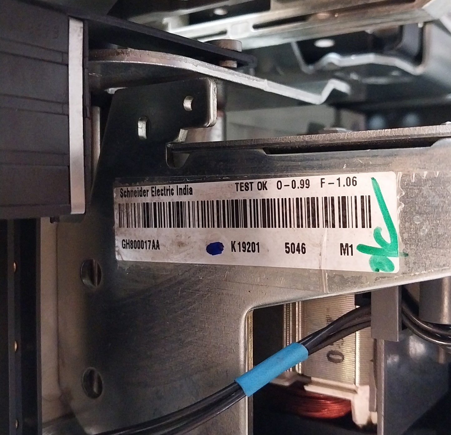SCHNEIDER ELECTRIC EASYPACT MVS08N CIRCUIT BREAKER 800A 1000V 12kV