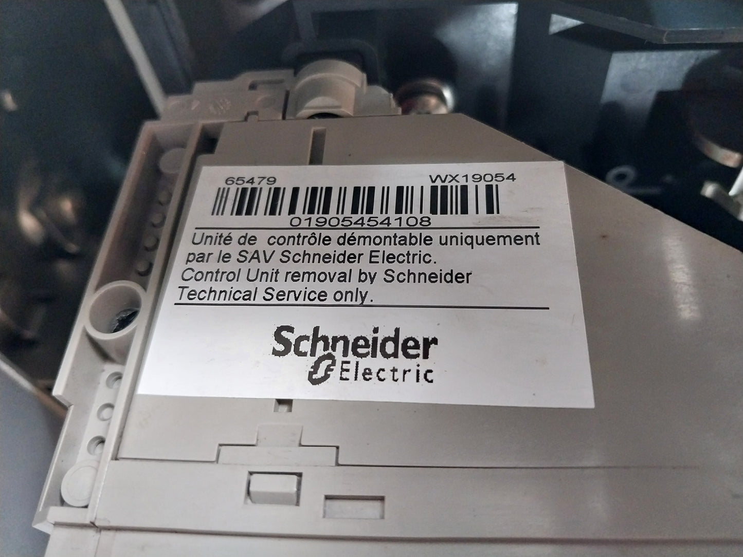 SCHNEIDER ELECTRIC EASYPACT MVS08N CIRCUIT BREAKER 800A 1000V 12kV
