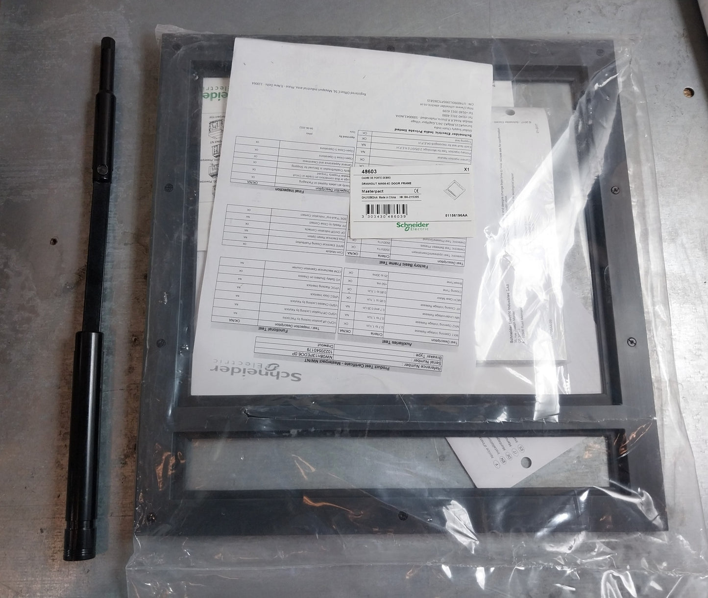 SCHNEIDER ELECTRIC NW08 H1 MASTERPACT CIRCUIT BREAKER 800A 3 POLE