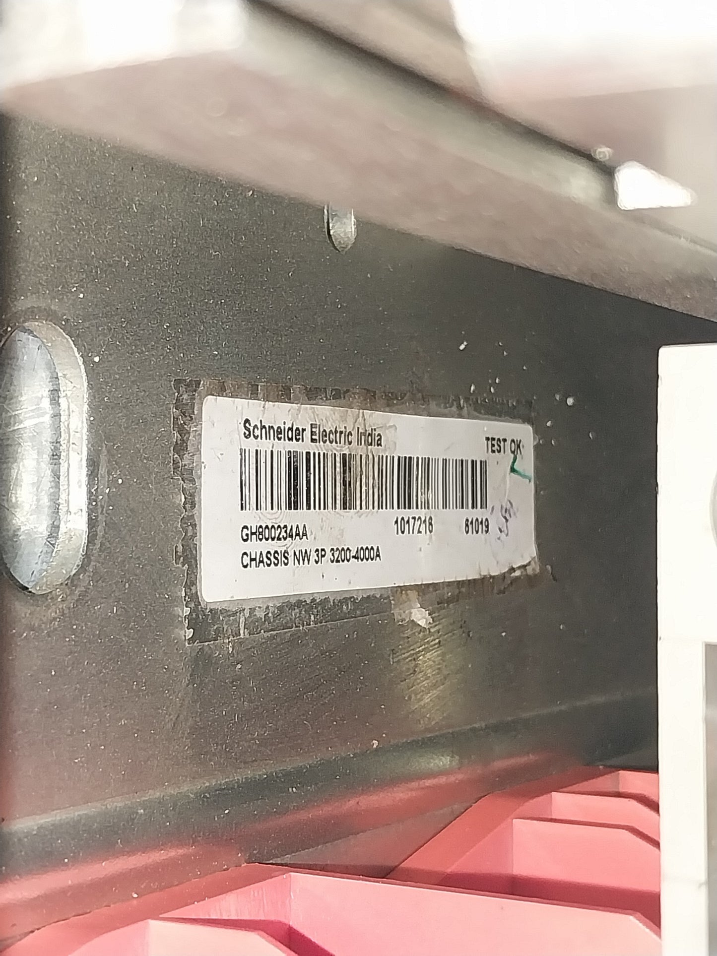 SCHNEIDER ELECTRIC NW20 H1 MASTERPACT CIRCUIT BREAKER 2000A 3 POLE