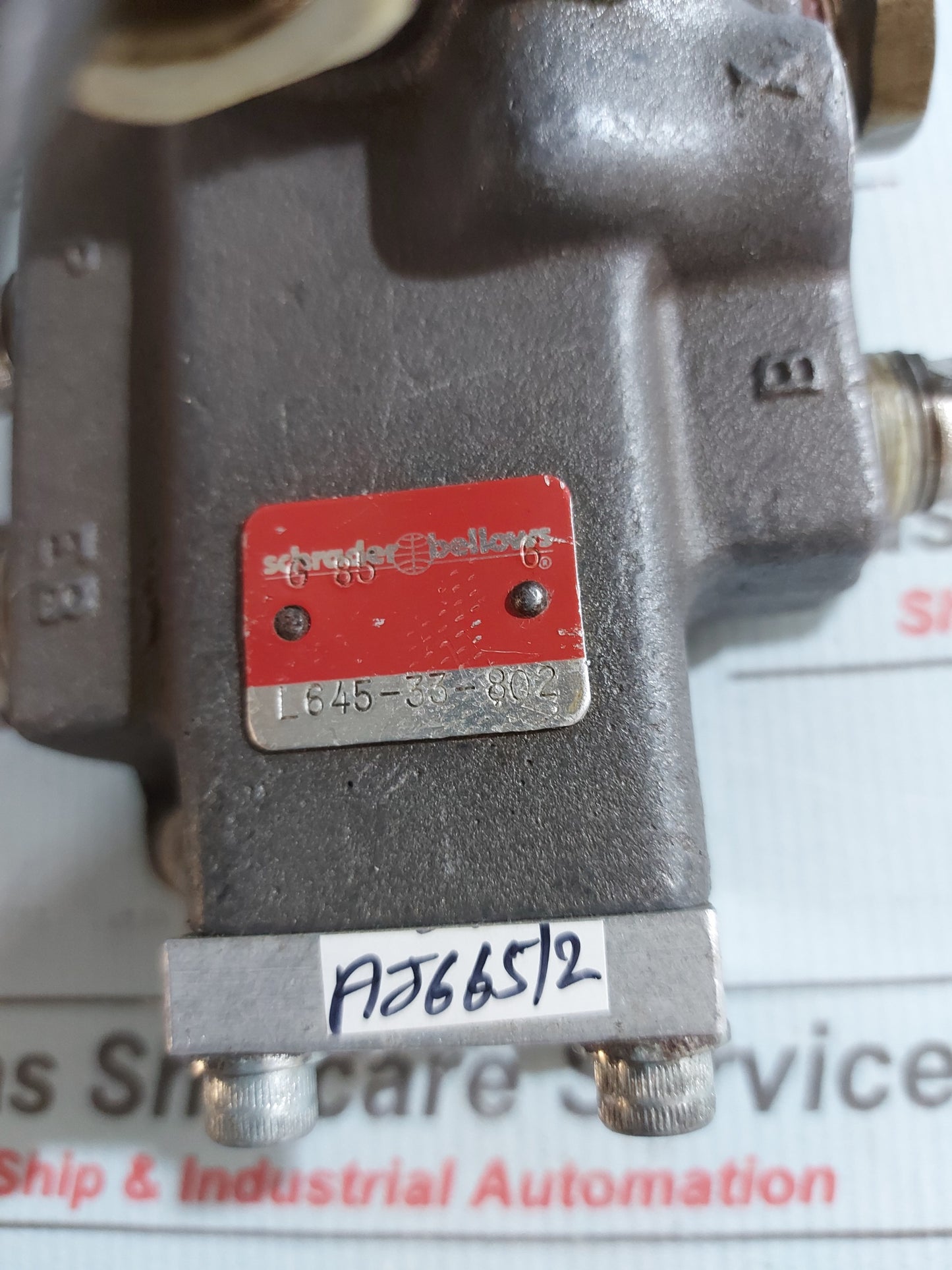 SCHRADER BELLOWS L645-33-802 DIRECTIONAL CONTROL VALVE