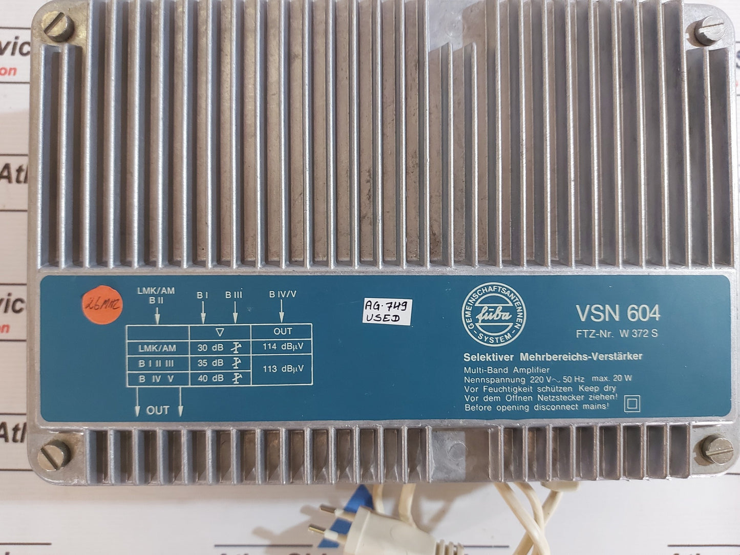 SELEKTIVER MEHRBEREICHS VSN 604 MULTI-BAND AMPLIFIER AG749