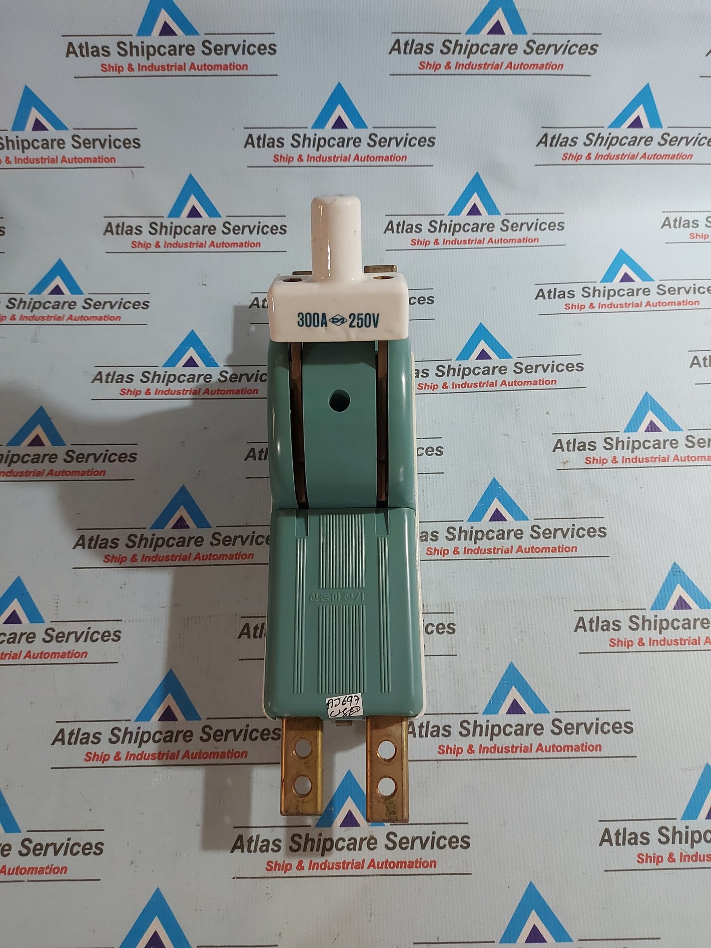 SHINDONGA ELECTRIC SINGLE THROW 2 POLE KNIFE SWITCH LK124-B