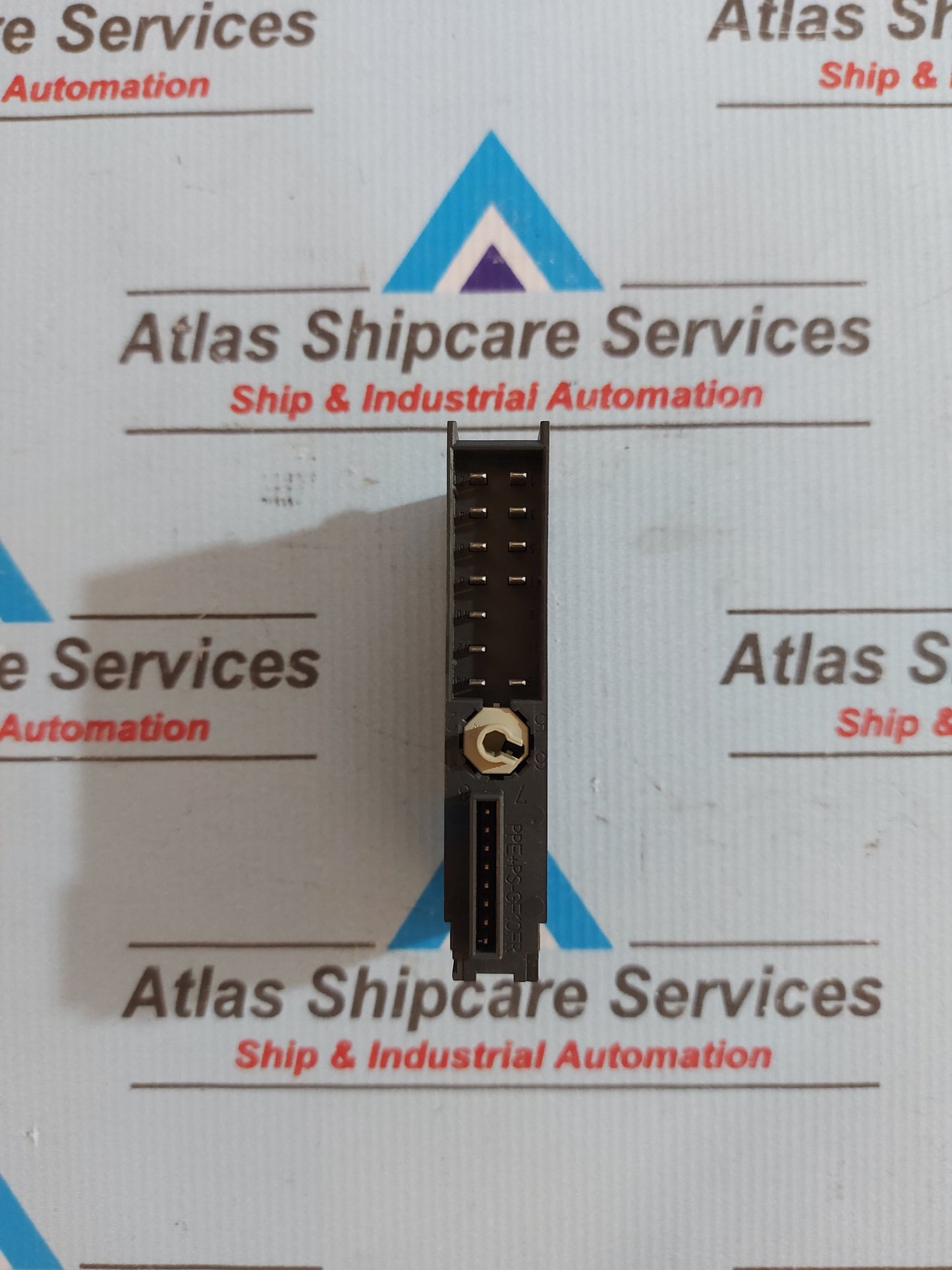 SIEMENS SIMATIC S7 6ES7 132-4HB01-0AB0 RELAY OUTPUT MODULE