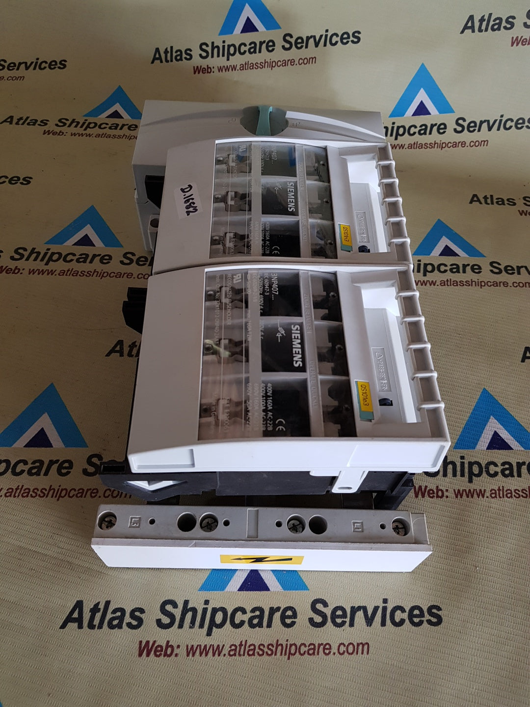 SIEMENS 3NP407 RECOGNIZED FUSE HOLDER 220VDC