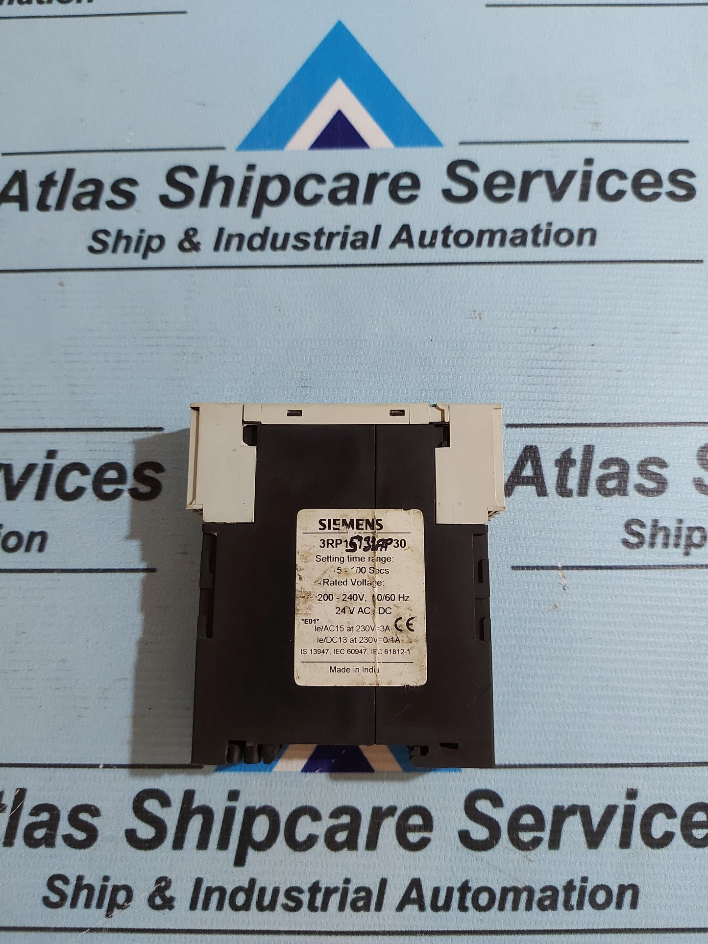 SIEMENS 3RP1513-1AP30 TIMER RELAY