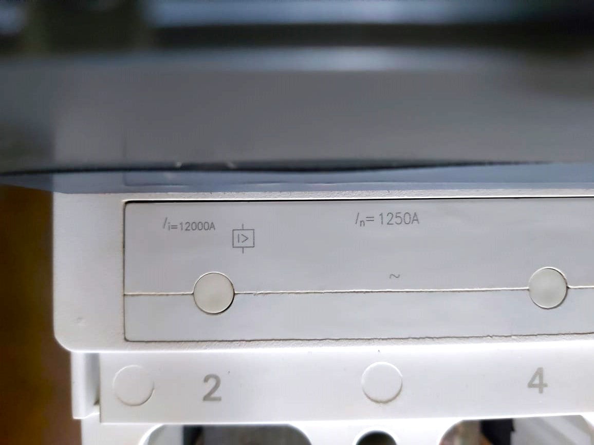 SIEMENS 3VL7712-1DE36-0AA0 CIRCUIT BREAKER 1250A