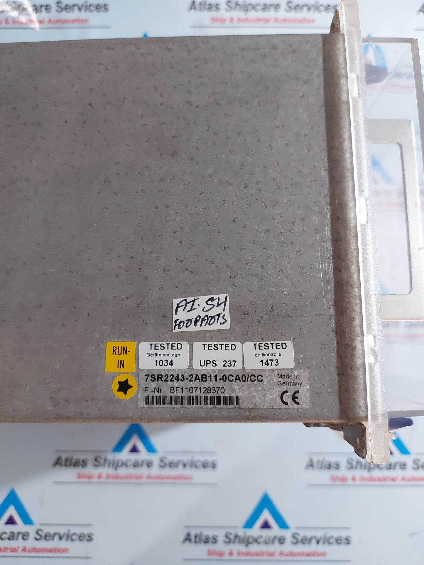 SIEMENS 7SR2243-2AB11-0CA0/CC RECLOSER-M CONTROLLER