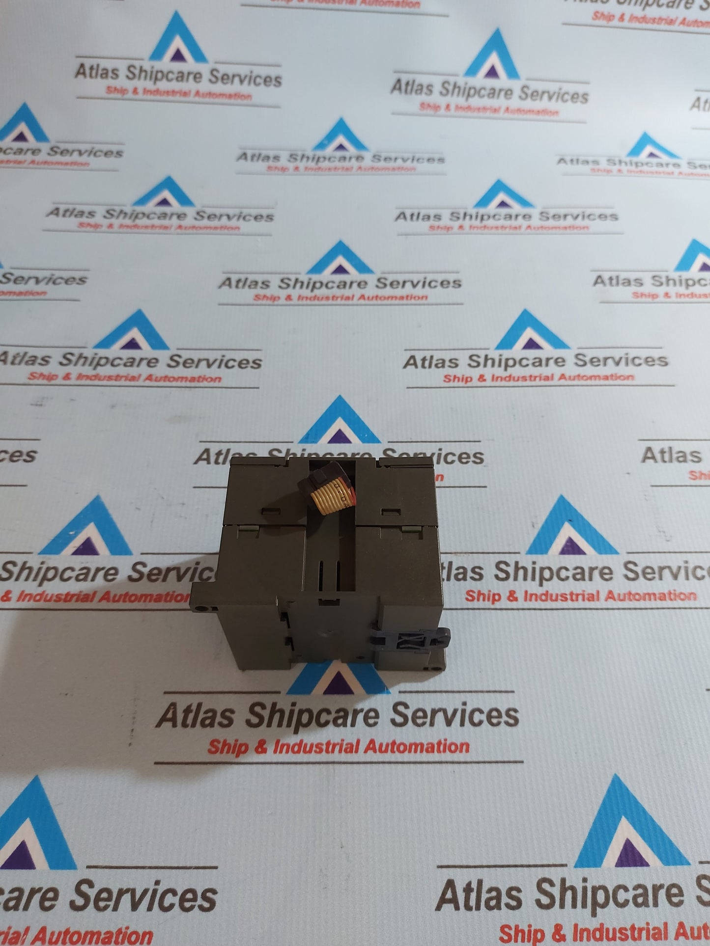 SIEMENS EM 231 CN 6ES7 231-0HC22-0XA8 ANALOG INPUT MODULE