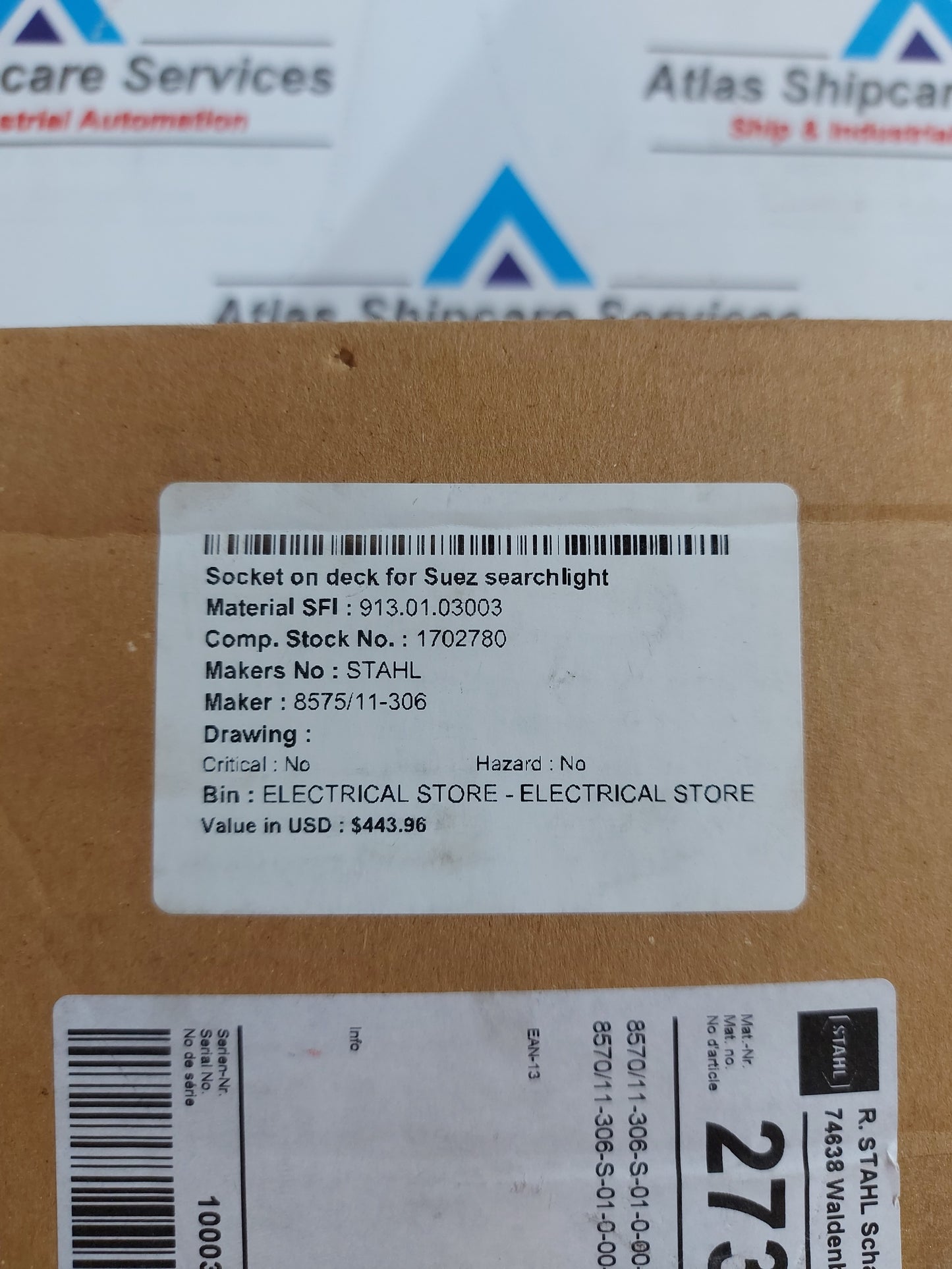 STAHL 8570/1.-306-S WALL-MOUNTING SOCKET 16A - 6h