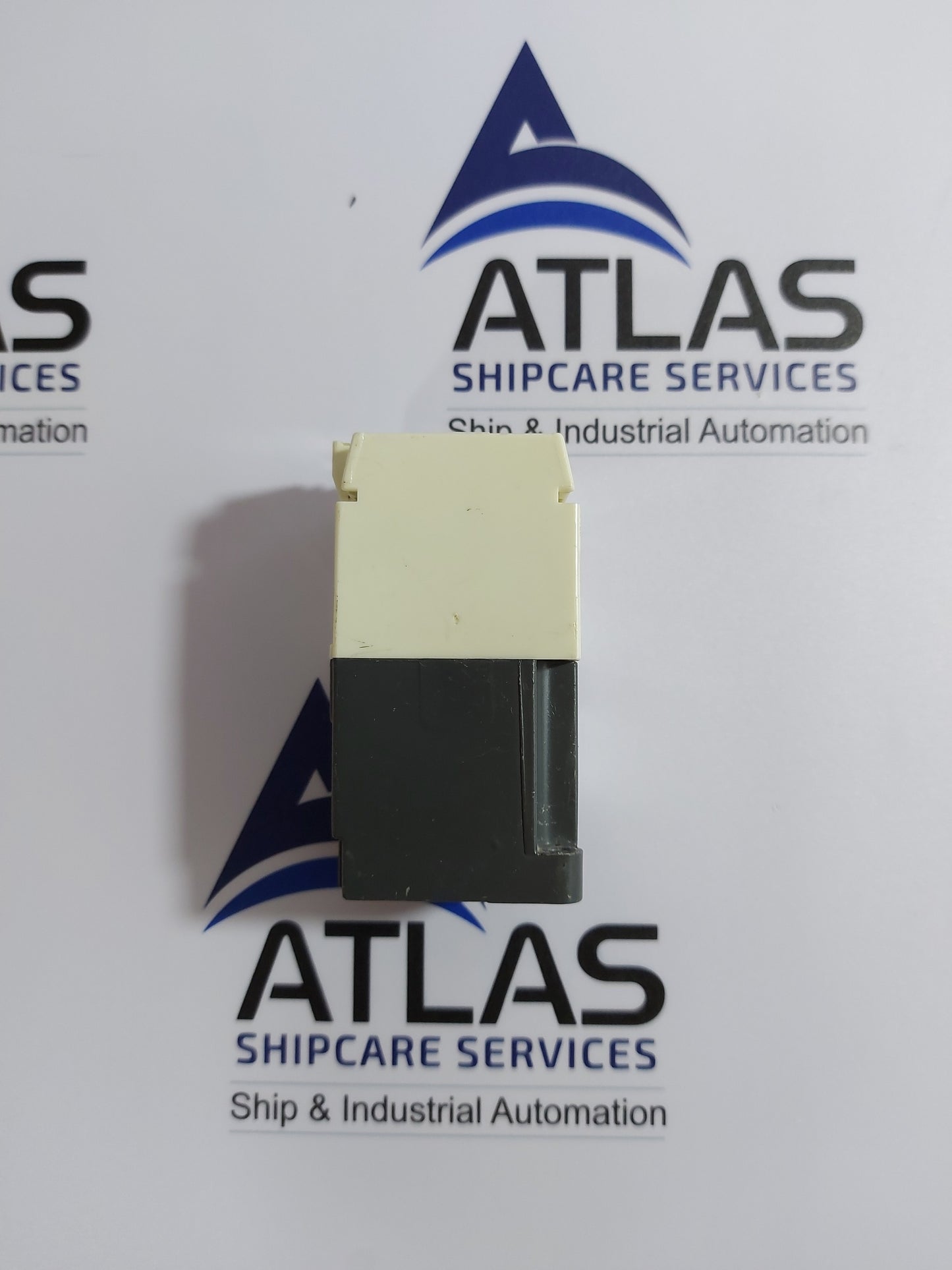 TELEMECANIQUE CA2-FN 131 CONTROL RELAY 10A 500V~