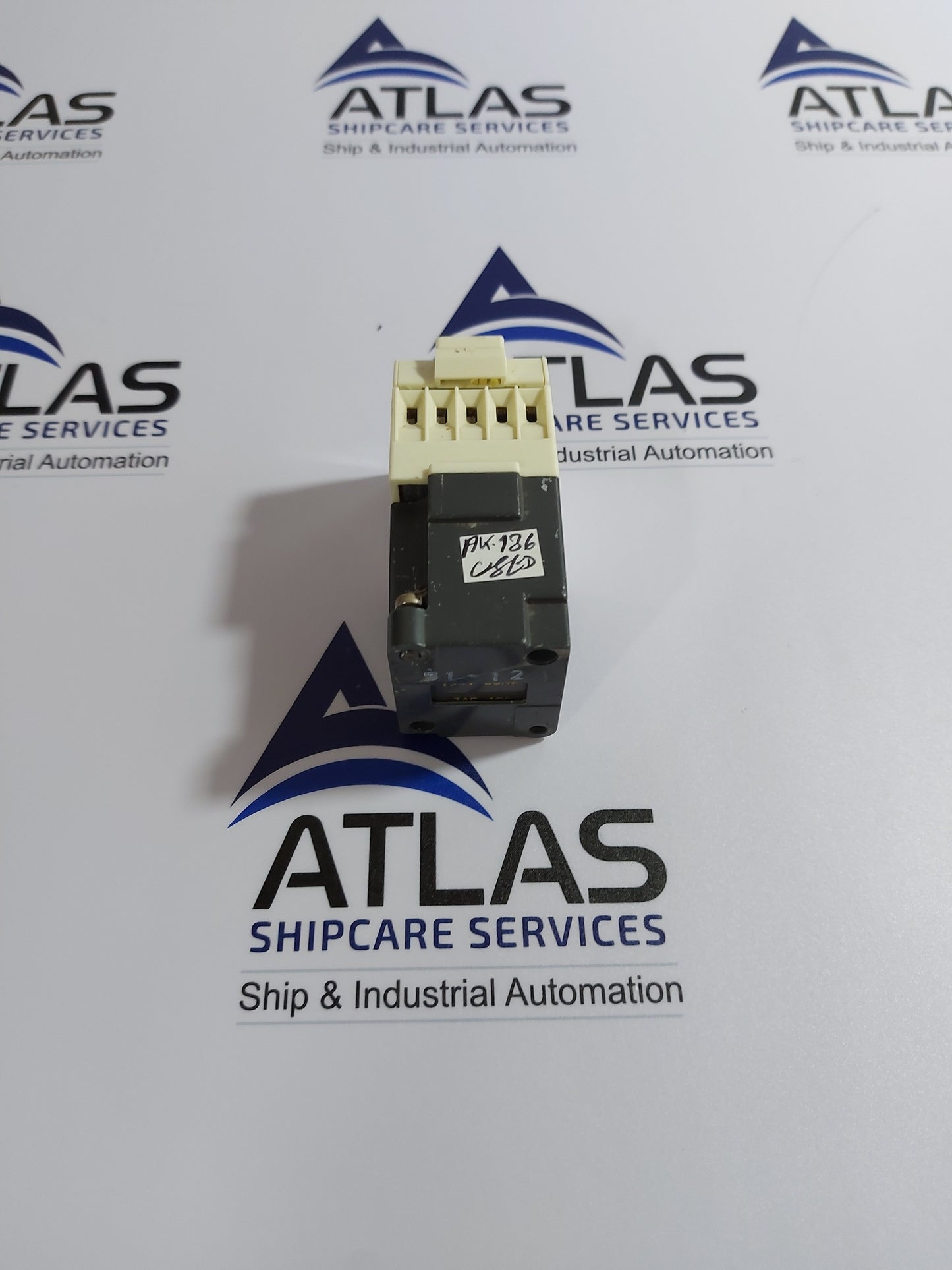 TELEMECANIQUE CA2-FN 131 CONTROL RELAY 10A 500V~