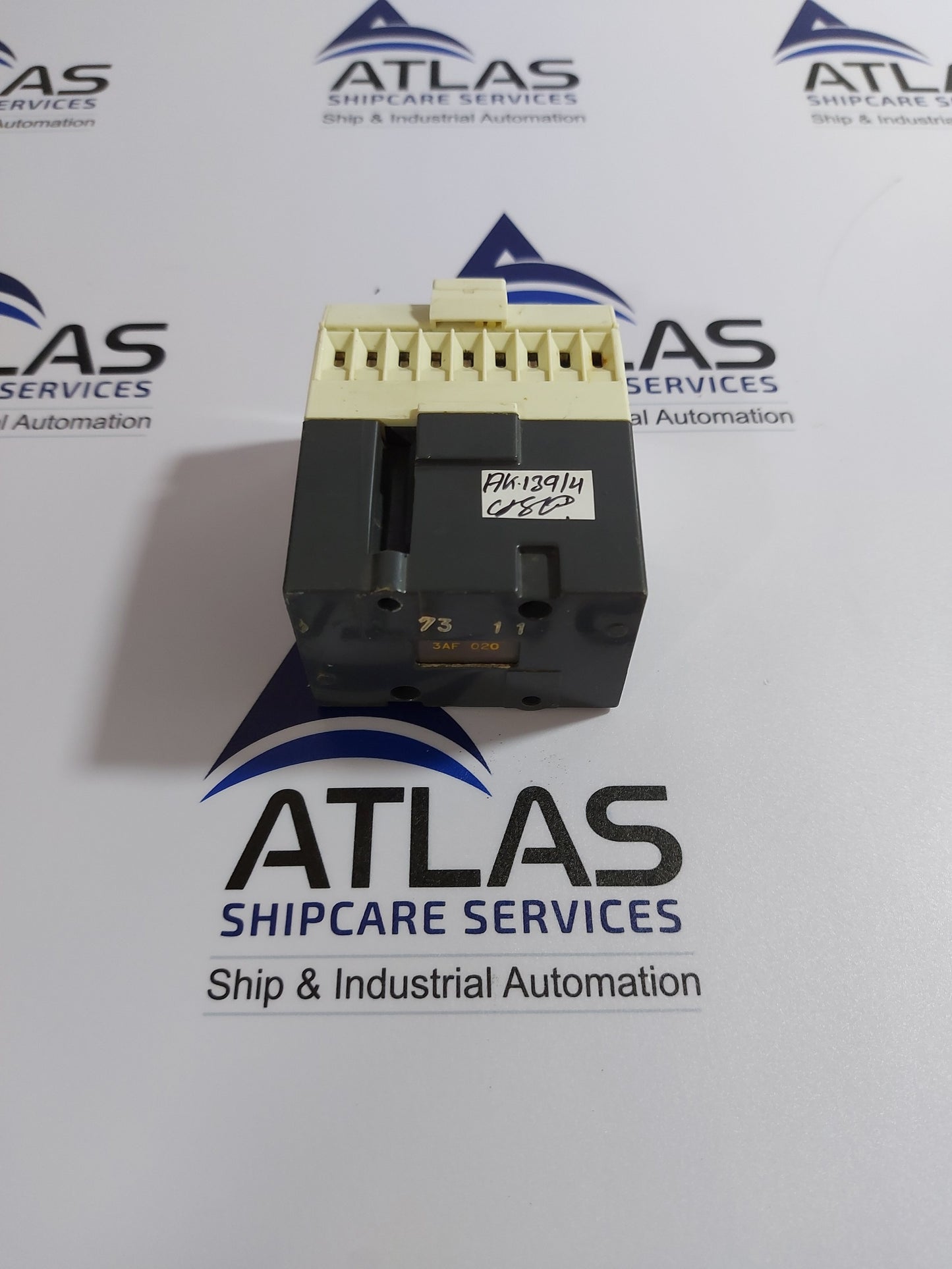 TELEMECANIQUE CA2-FN 144 CONTROL RELAY 24V 60Hz