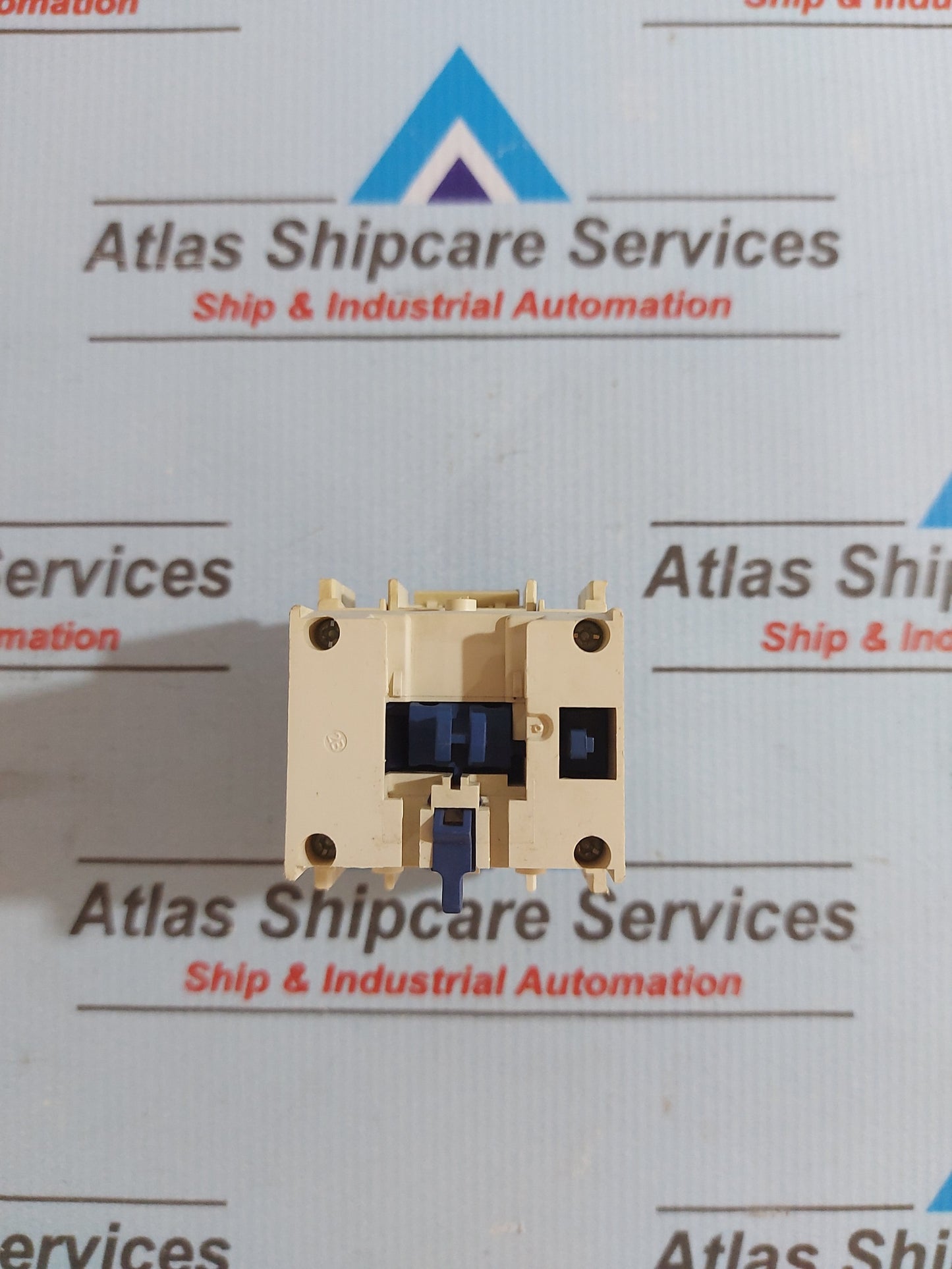 TELEMECANIQUE LADT0 TIME DELAY BLOCK 0.1-30s