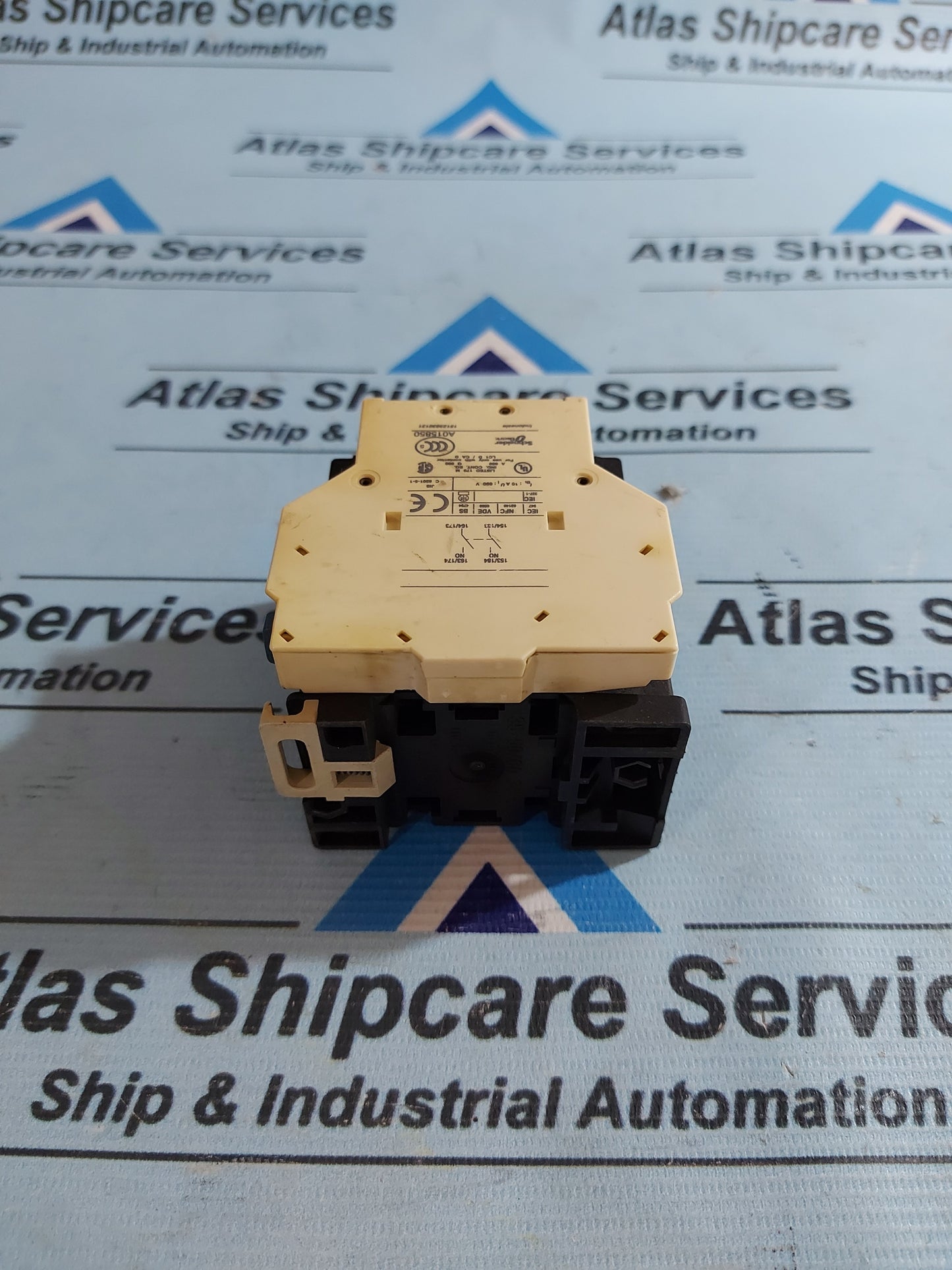 TELEMECANIQUE LC1-D09 10 MAGNETIC CONTACTOR