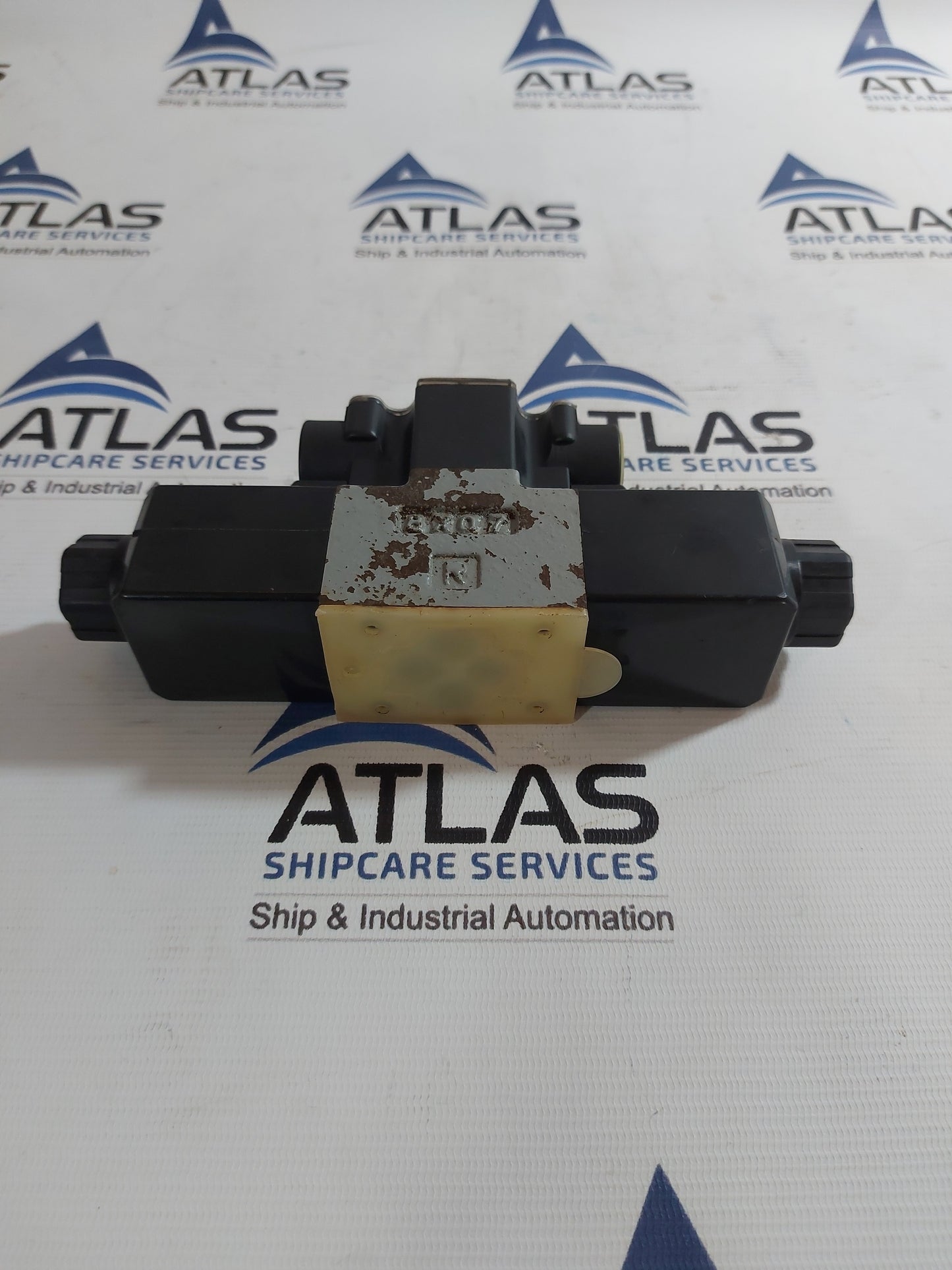 TOYOOKI KOGYO HD3-3W-BGA-025A-WY1A SOLENOID DIRECTIONAL VALVE