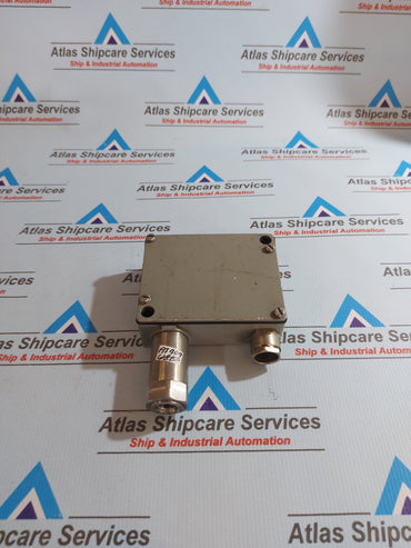 TRAFAG 8202.79.2210 PRESSURE TRANSMITTER 0...16 Bar-G