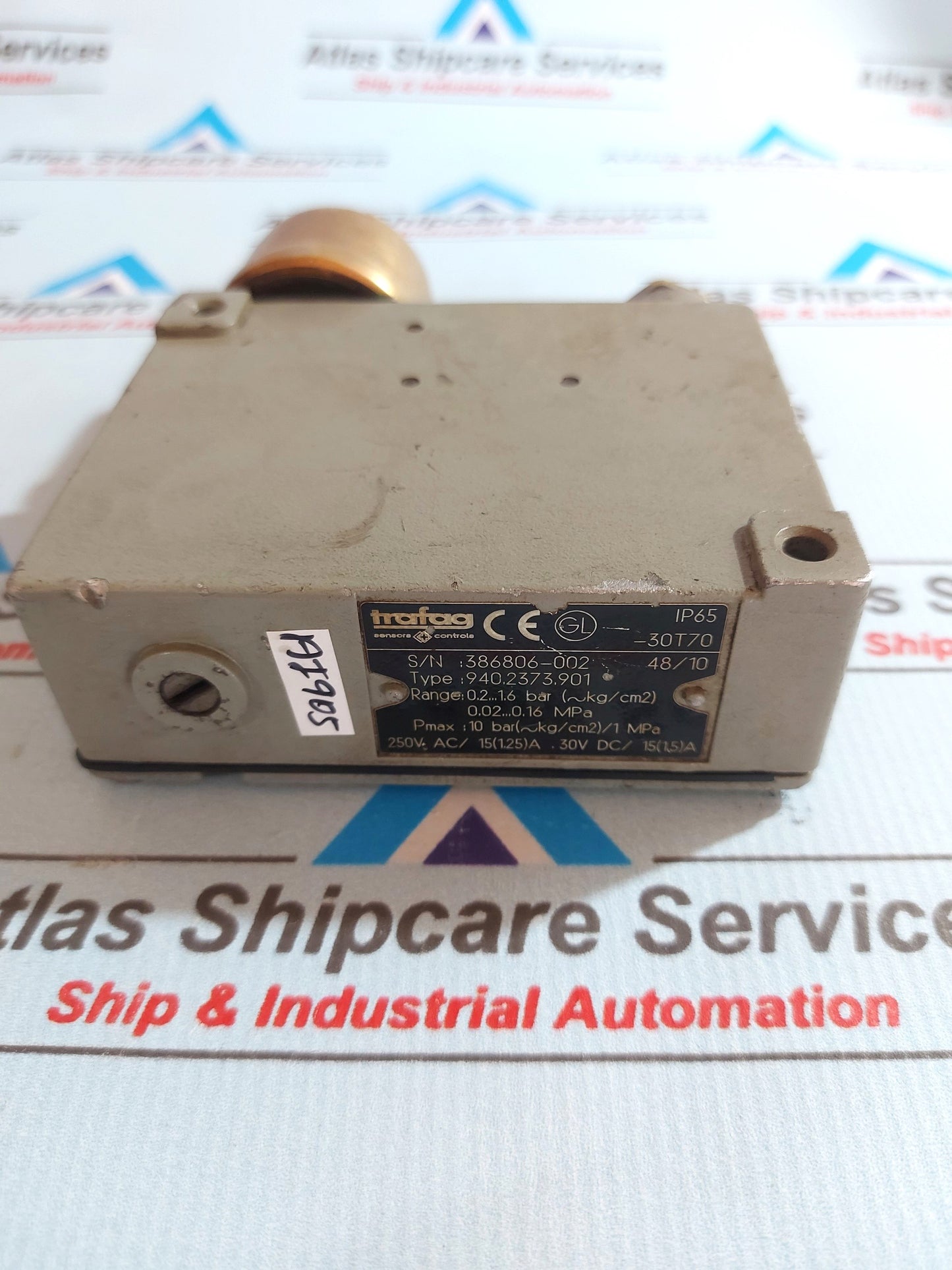 TRAFAG 940.2373.901 PRESSURE TRANSMITTER 0.2...1.6 Bar