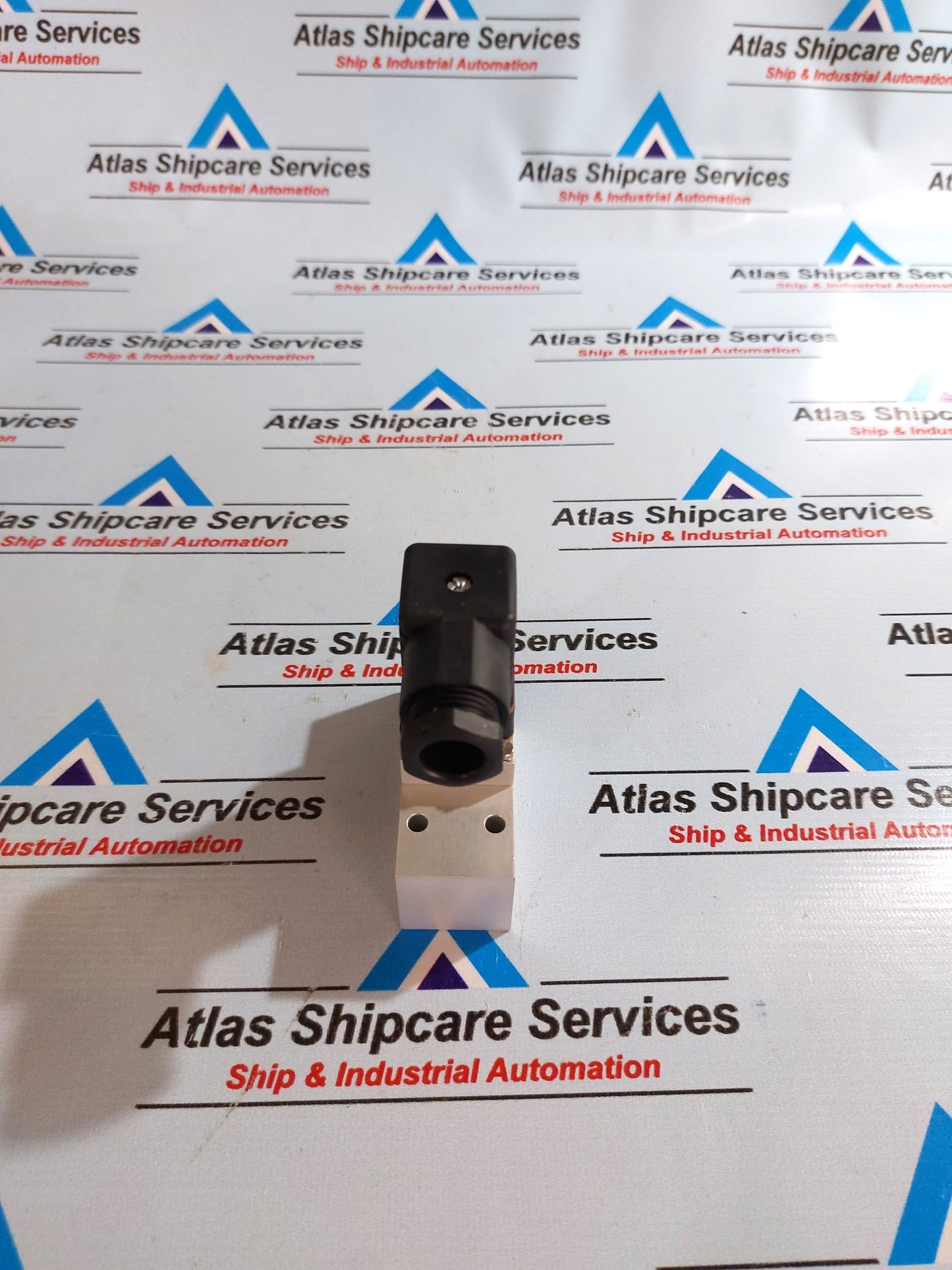 TRAFAG PICOSTAT PRESSURE SWITCH 0.2...12 Bar