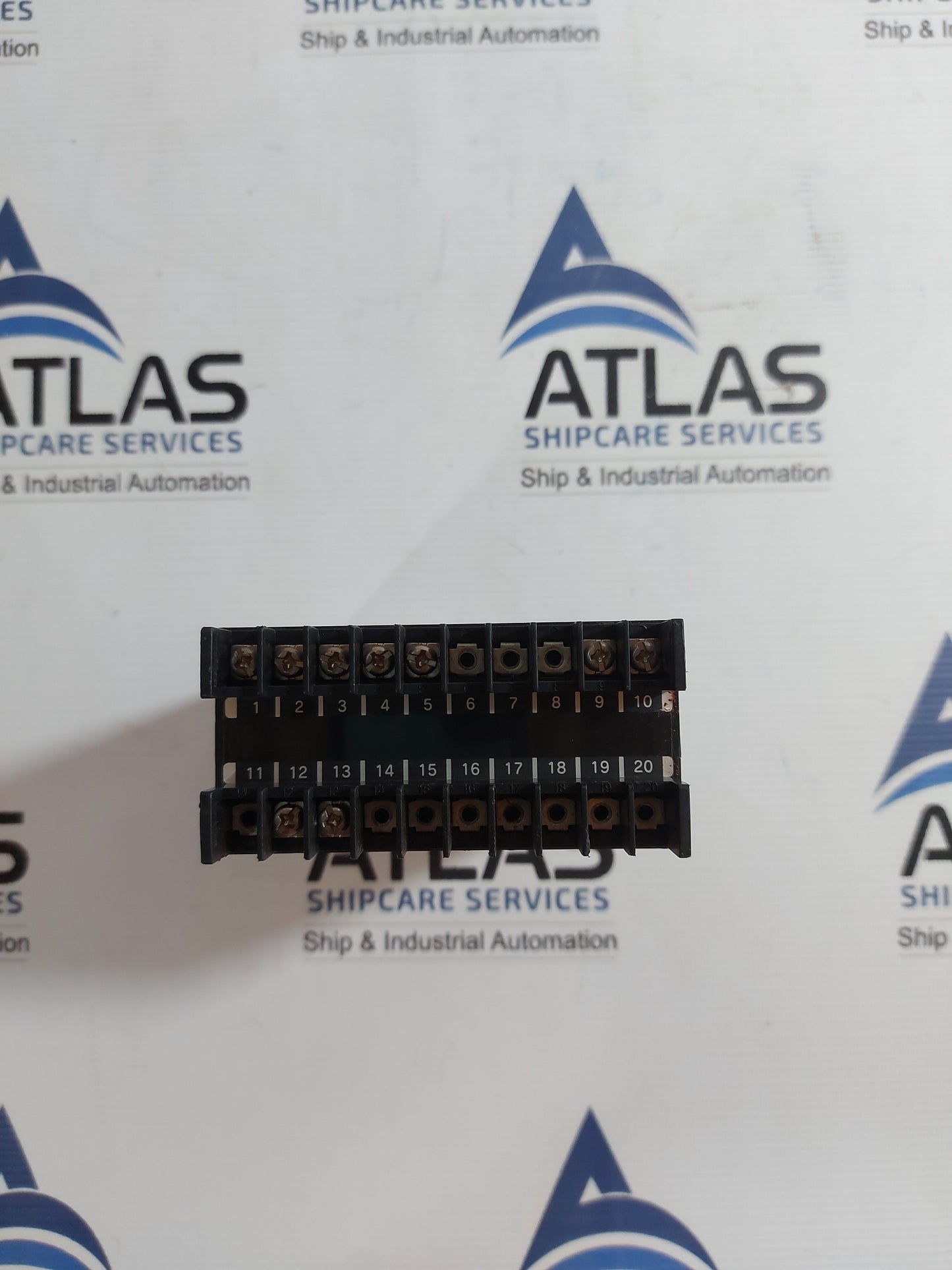 UINICS SP-556-P2/TH PULSE INPUT INDICATOR