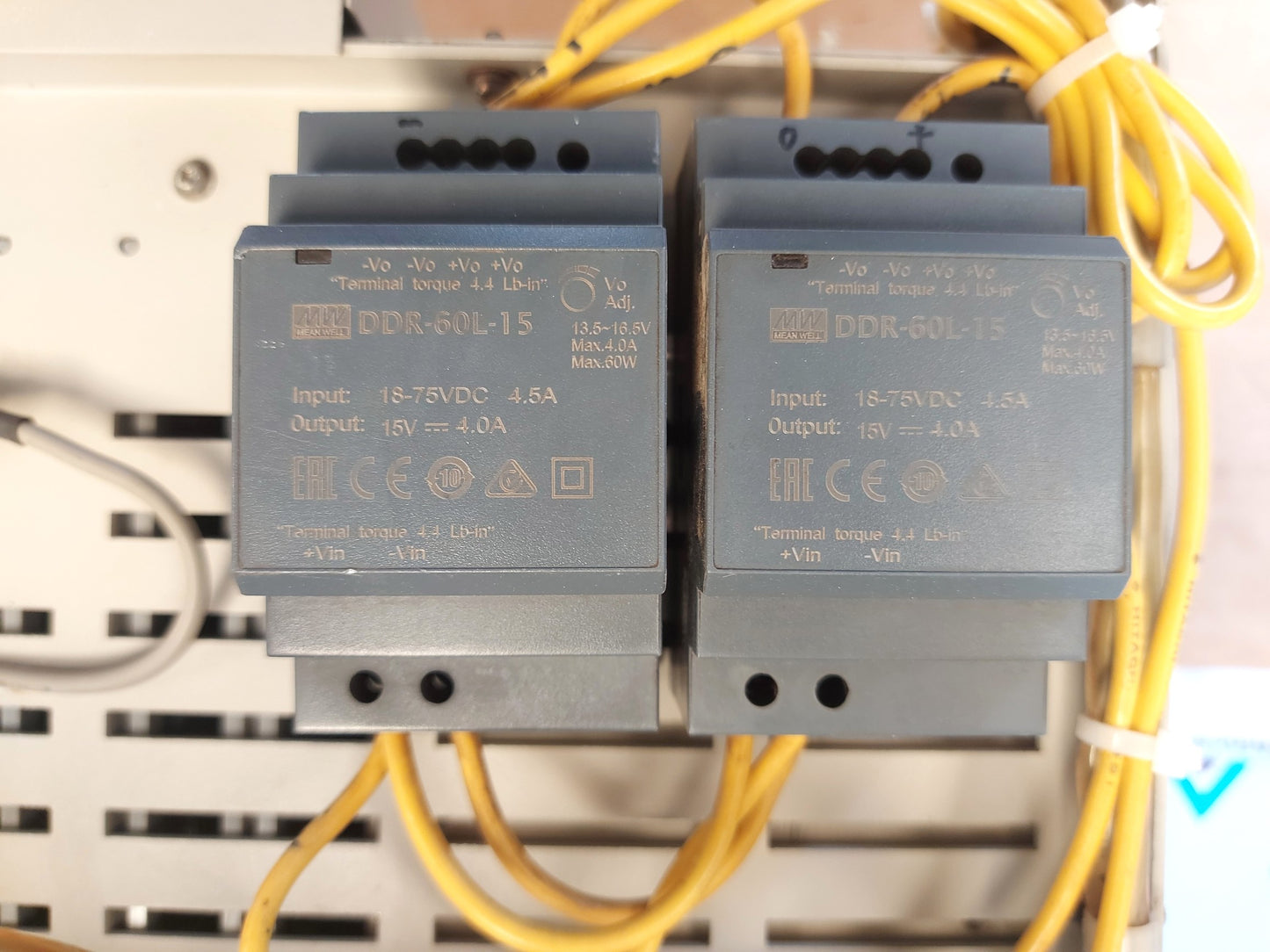UZUSHIO ELECTRIC UMS-37 MICRO COMPUTER SYSTEM
