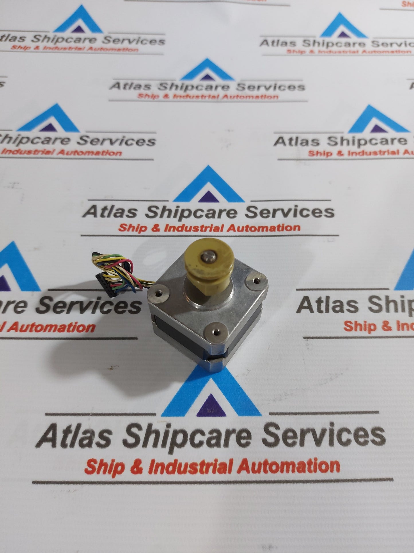 VEXTA PXC43-03A-C12 2-PHASE STEPPING MOTOR