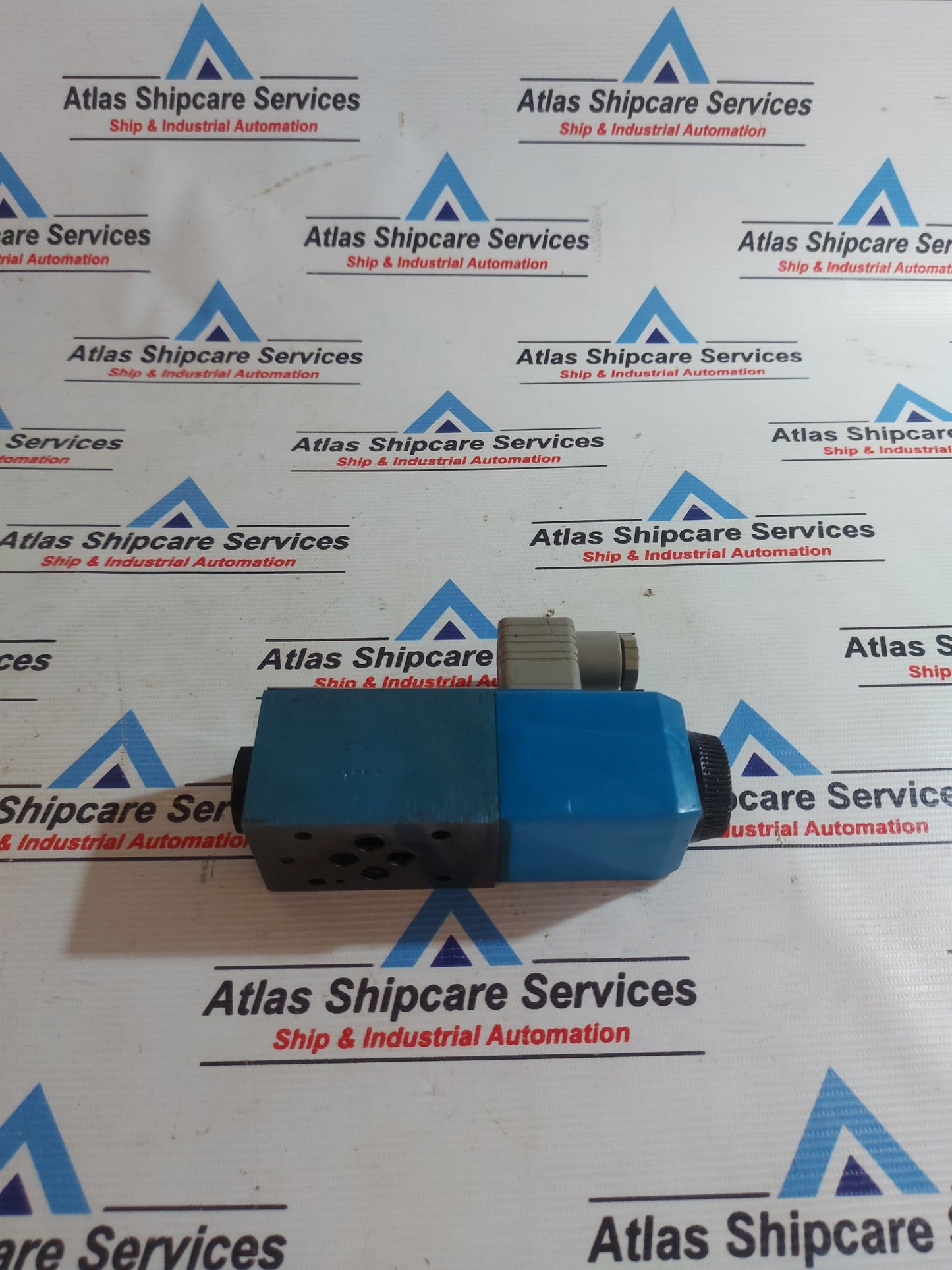 VICKERS DG4V 3 2A M U H7 60 DIRECTIONAL CONTROL VALVE