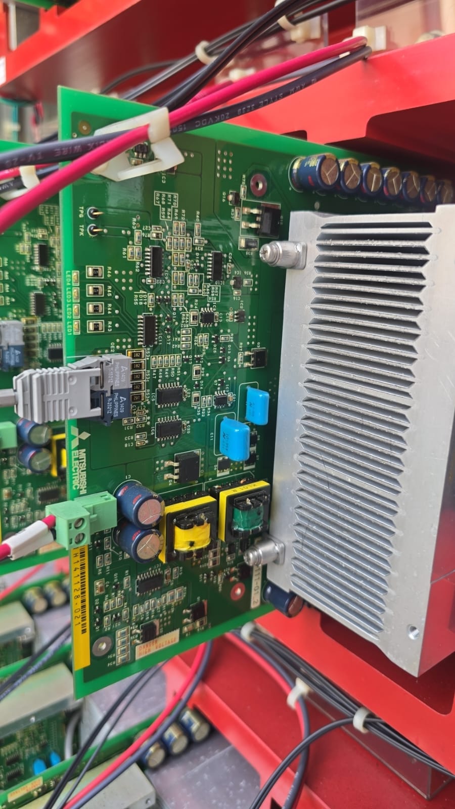 ALLEN-BRADLEY POWERFLEX 7000 MEDIUM VOLTAGE AC DRIVE