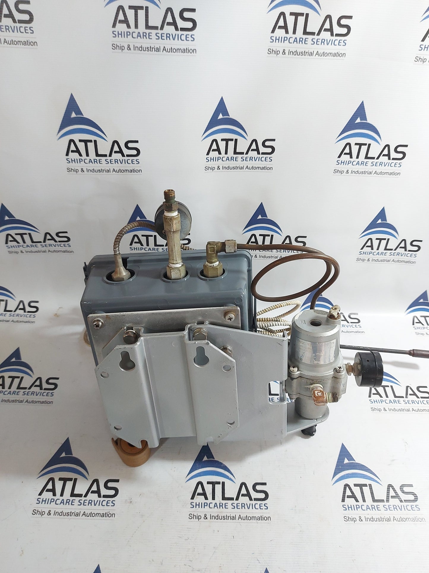 YAMATAKE-HONEYWELL KGTA13-08300A4S-7GU1 TEMPERATURE CONTROLLER