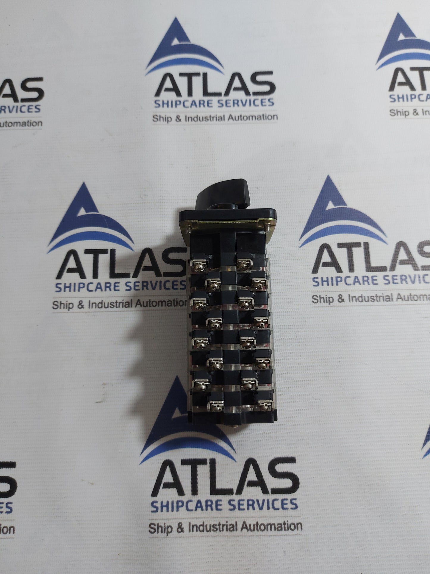 YONGSUNG C-60 ROTARY CAM SWITCH 10A 220VAC