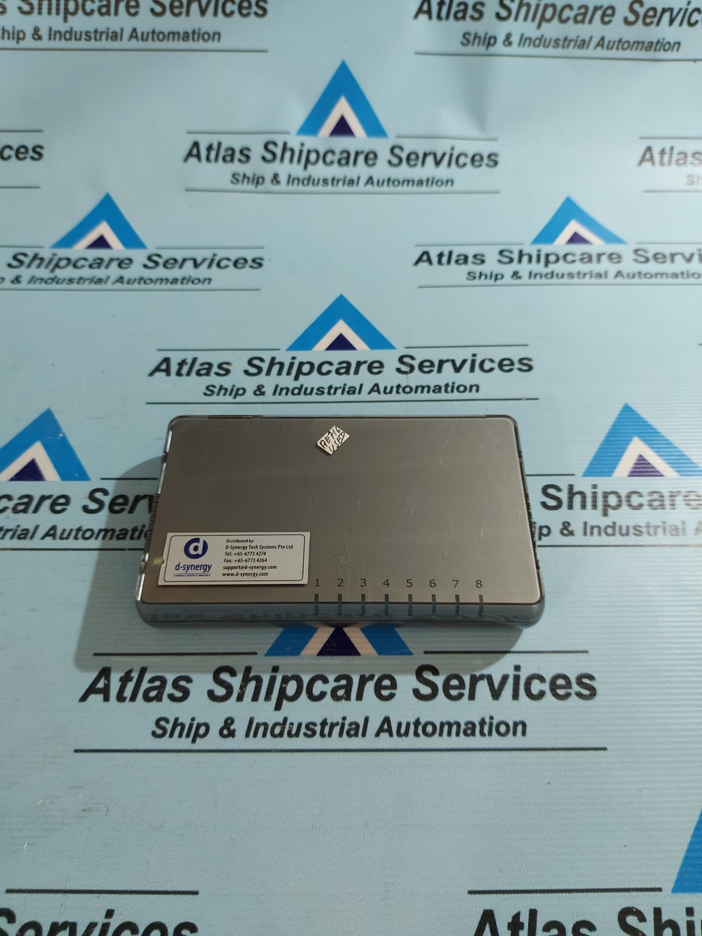 3COM 3CFSU08 8 PORT SWITCH